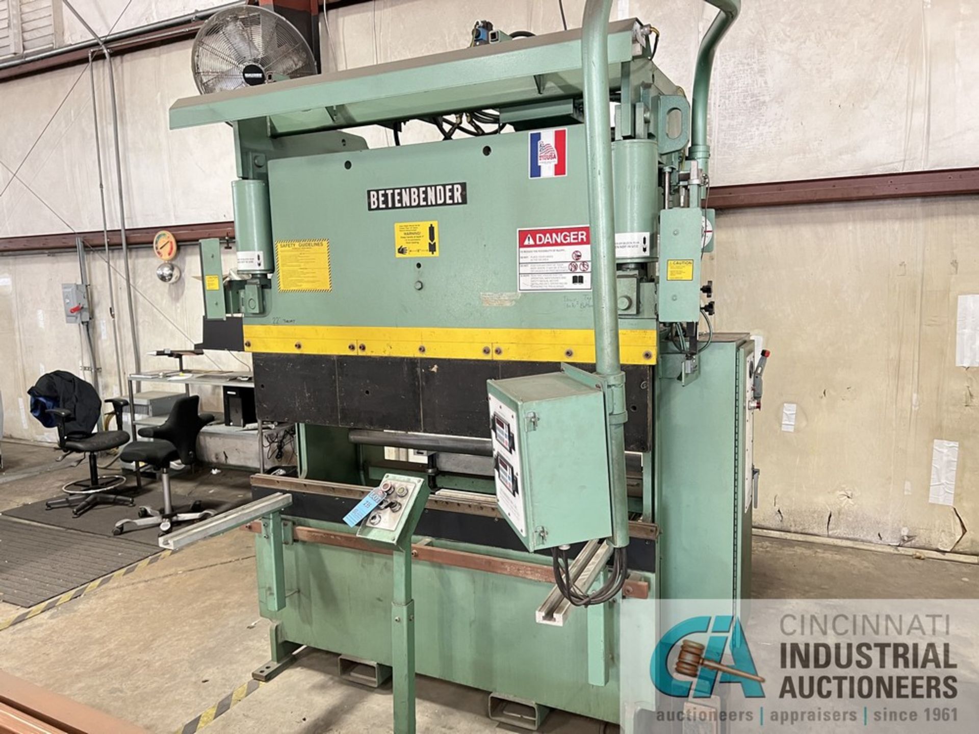 70 TON X 6’ BETENBENDER MODEL 6-70T HYDRAULIC BRAKE PRESS; S/N 106206, 22” THROAT, 8” STROKE, - Image 2 of 11