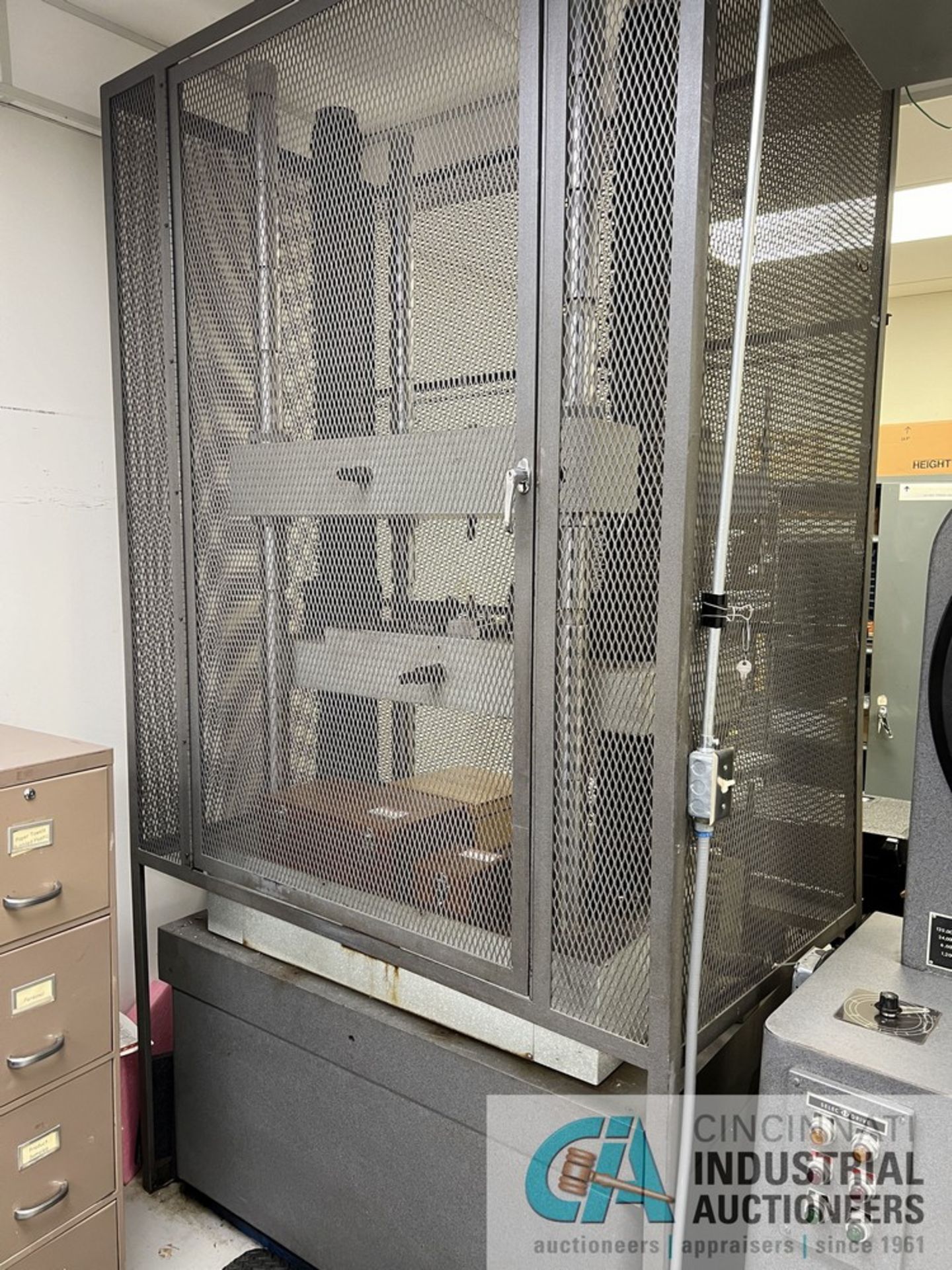120,000 LB. TINIUS OLSEN ELECTROMATIC IV UNIVERSAL TESTING MACHINE WITH SELECT RANGE INDICATOR, - Image 3 of 8