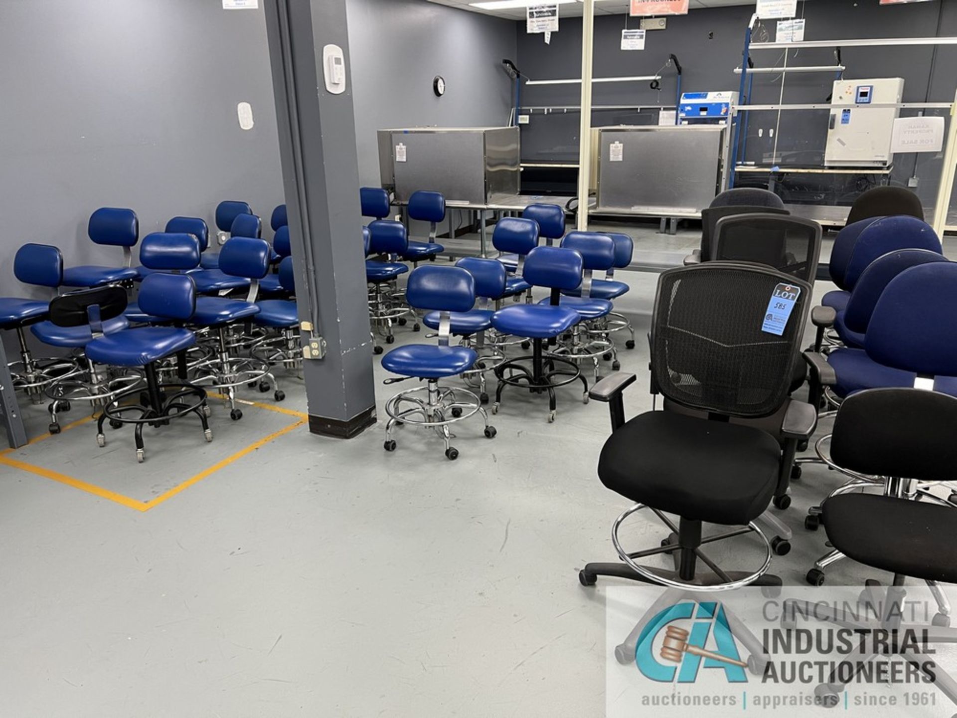 MISCELLANEOUS OFFICE CHAIRS (JPF)