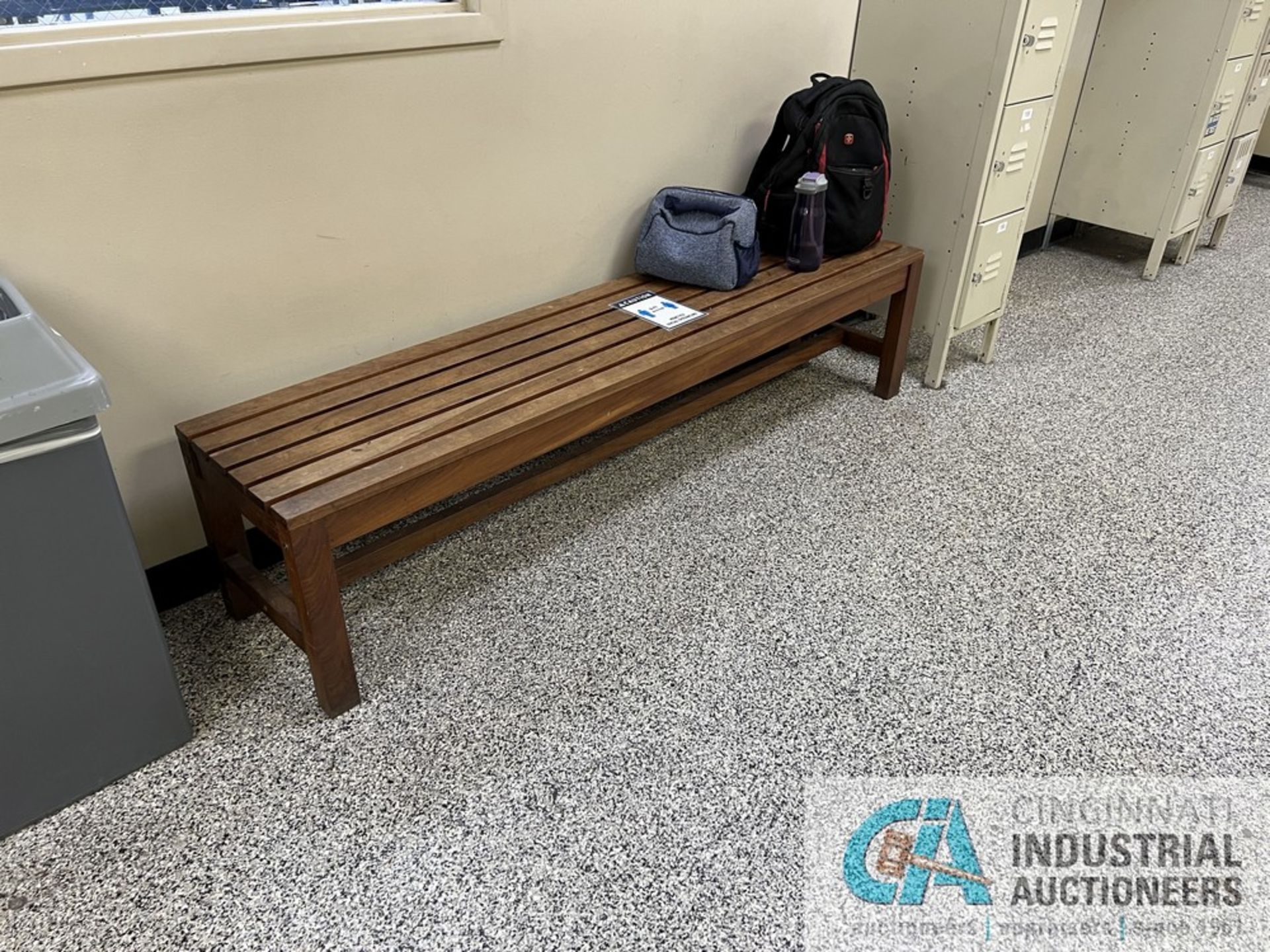 6' WOOD BENCHES - Image 2 of 3