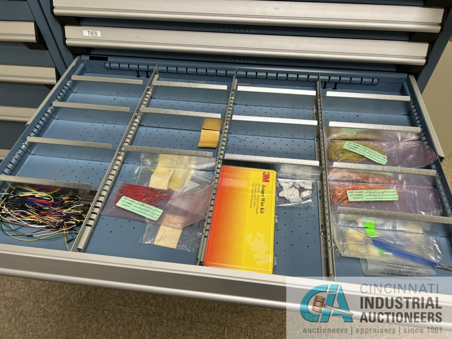 14-DRAWER ROUSSEAU PARTS CABINET WITH CONTENTS INCLUDING WIRING, CONNECTORS, SOLENOIDS, MOTORS, - Image 6 of 15