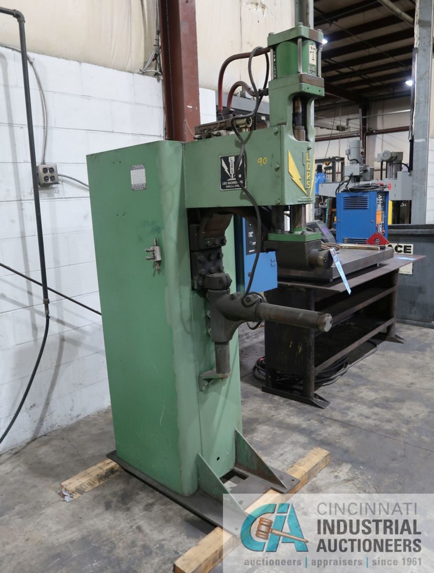 75 KVA LORS MODEL 175AP PRESS TYPE SPOT WELDER; S/N 889-5041, 18" THROAT, EN1000 CONTROL **SPECIAL - Image 2 of 7