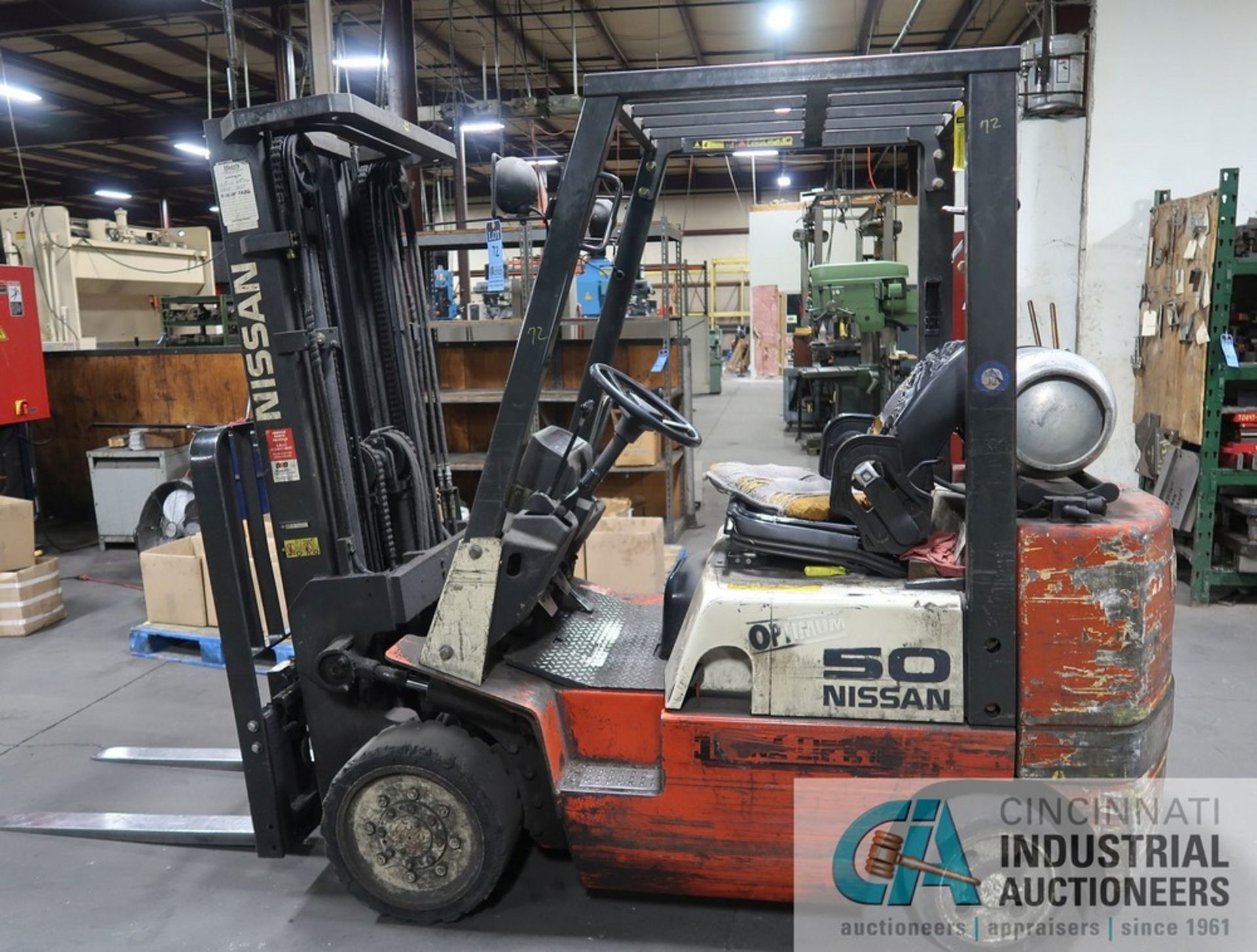 5,000 LB. NISSAN MODEL CPJ02A25PV LP GAS SOLID TIRE THREE-STAGE MAST FORKLIFT; S/N CPJ02-9W2164, - Image 4 of 14