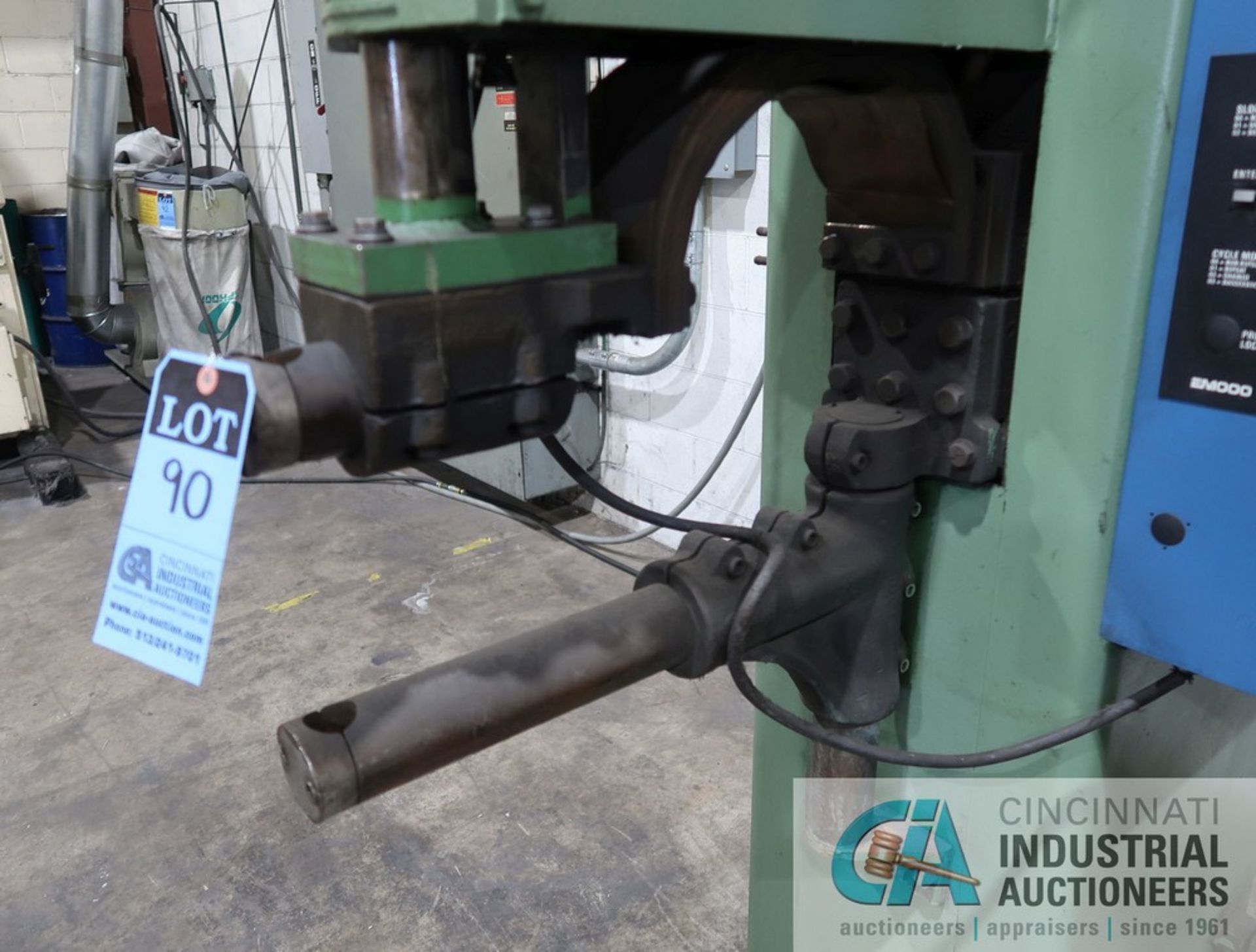 75 KVA LORS MODEL 175AP PRESS TYPE SPOT WELDER; S/N 889-5041, 18" THROAT, EN1000 CONTROL **SPECIAL - Image 4 of 7