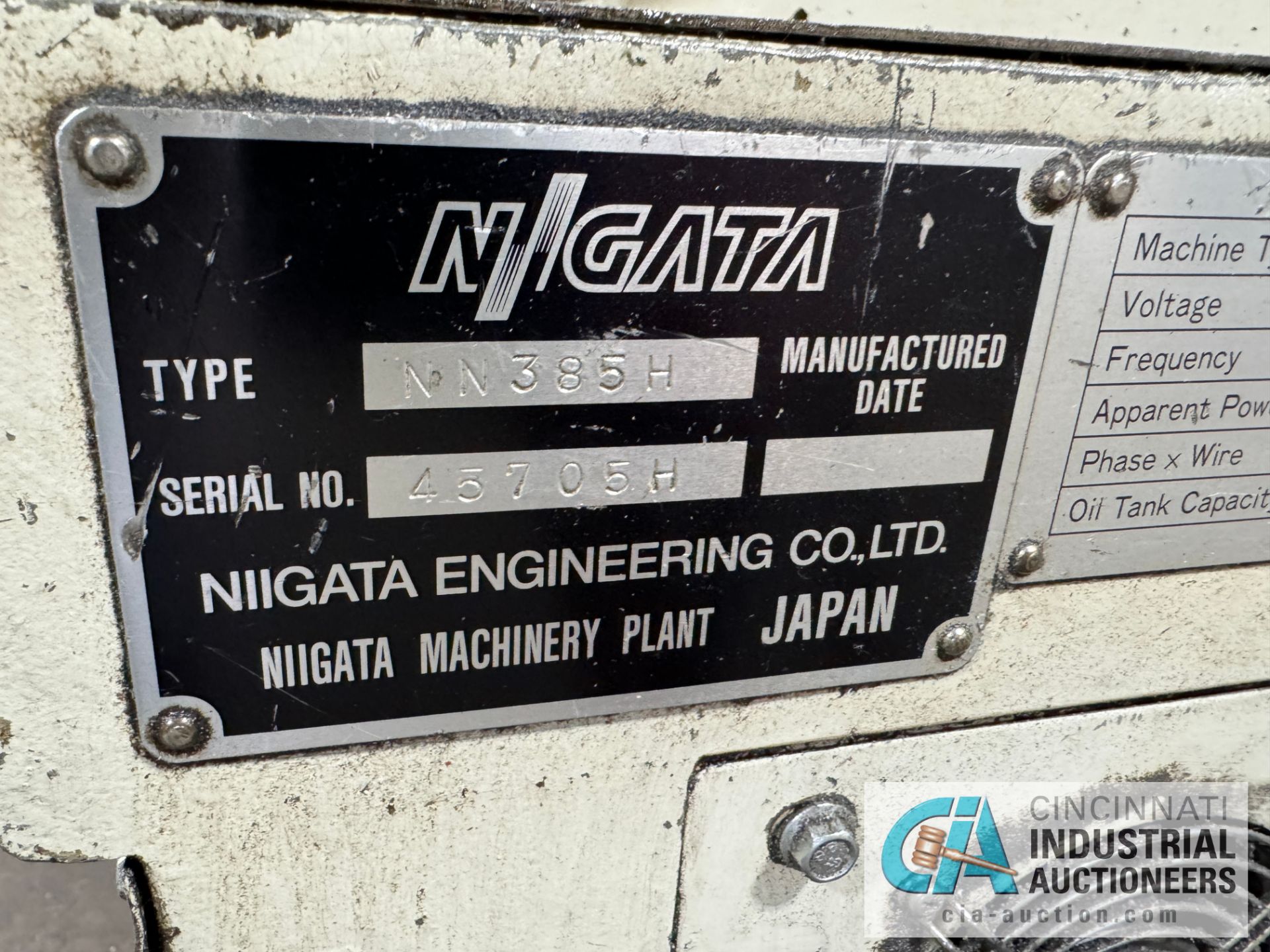 Niigata Model NE385H4, 385-Ton x 43.53-oz, Injection Molding Machine, (1999), s/n 45705H, Tie Bar - Image 7 of 10