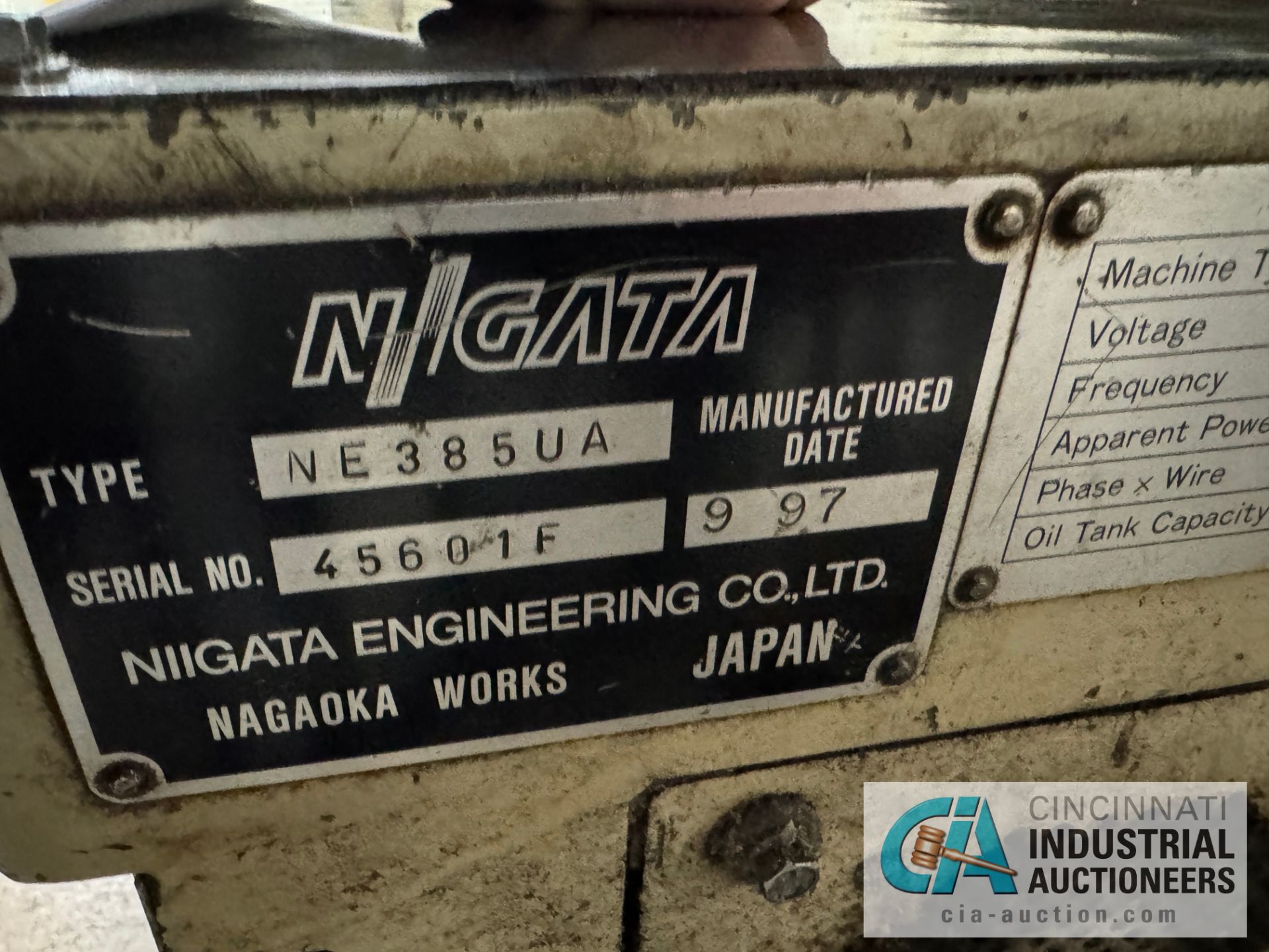 Niigata Model NE385UA4, 385-Ton x 38.63-oz, Injection Molding Machine (1997), s/n 45601F, Tie Bar - Image 10 of 10