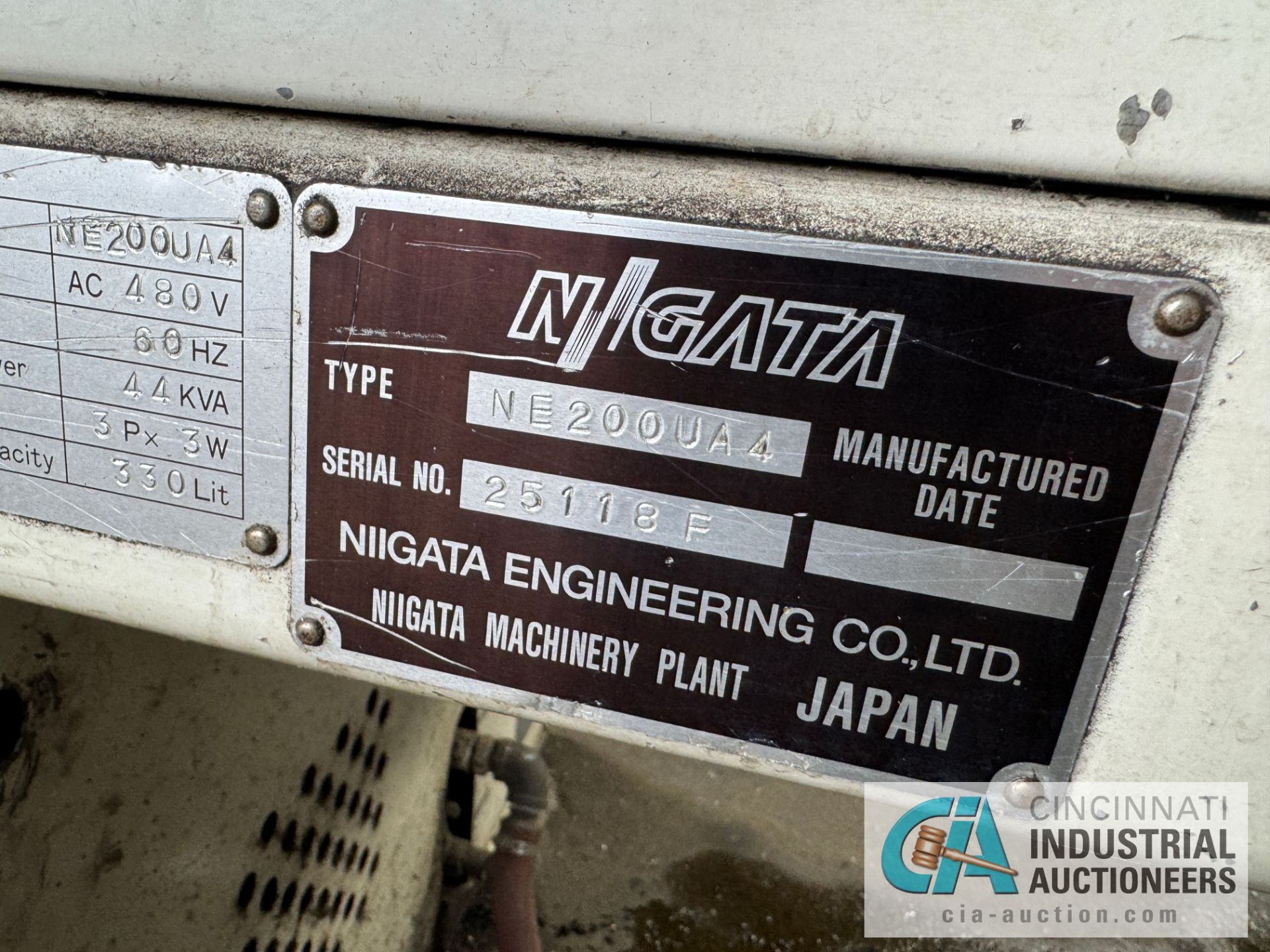 Niigata Model NE200UA4, 198-Ton x 8.99-oz, Injection Molding Machine, (1998), s/n 25118F, Tie Bar - Image 9 of 10