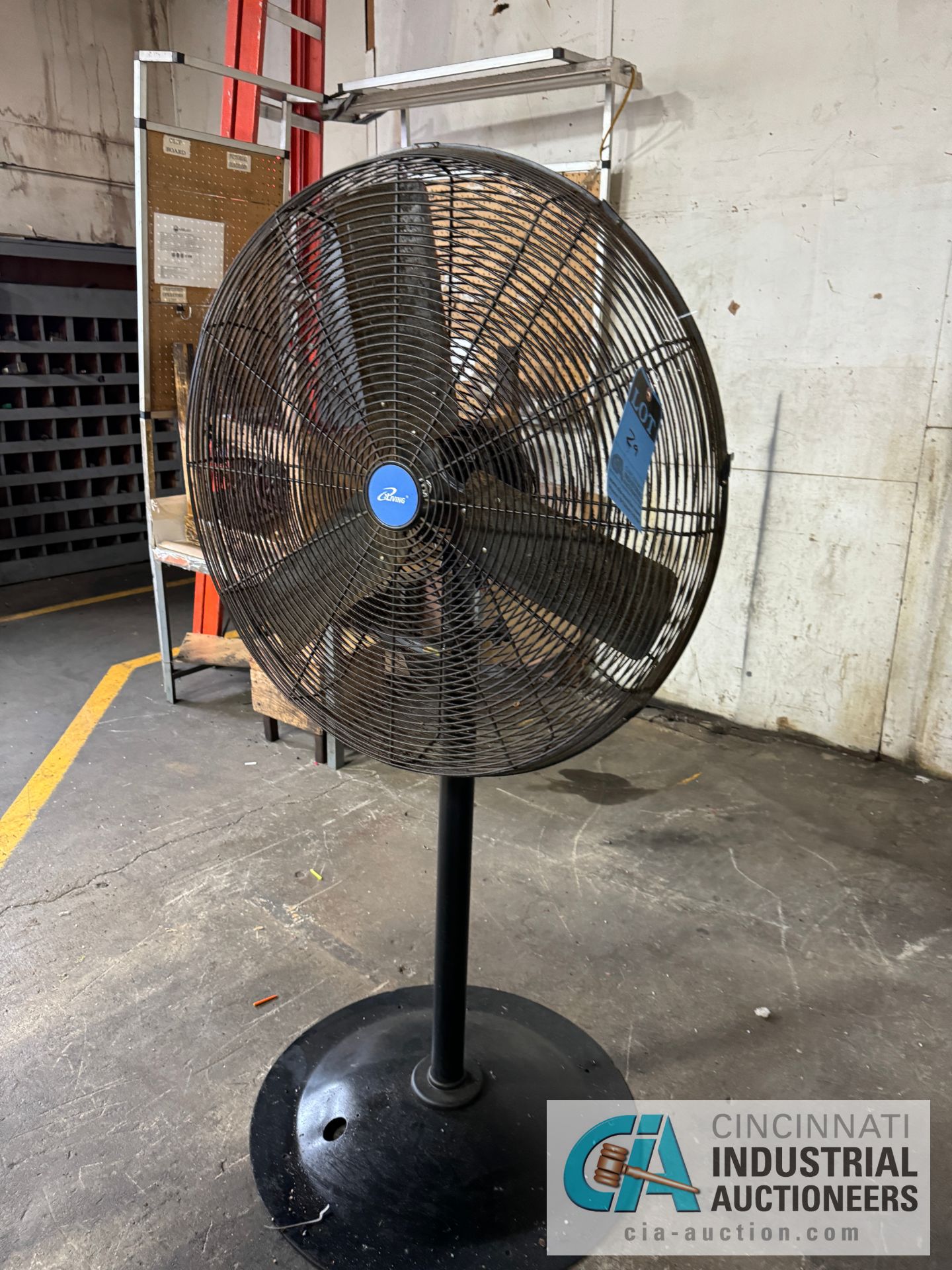 Shop Fan