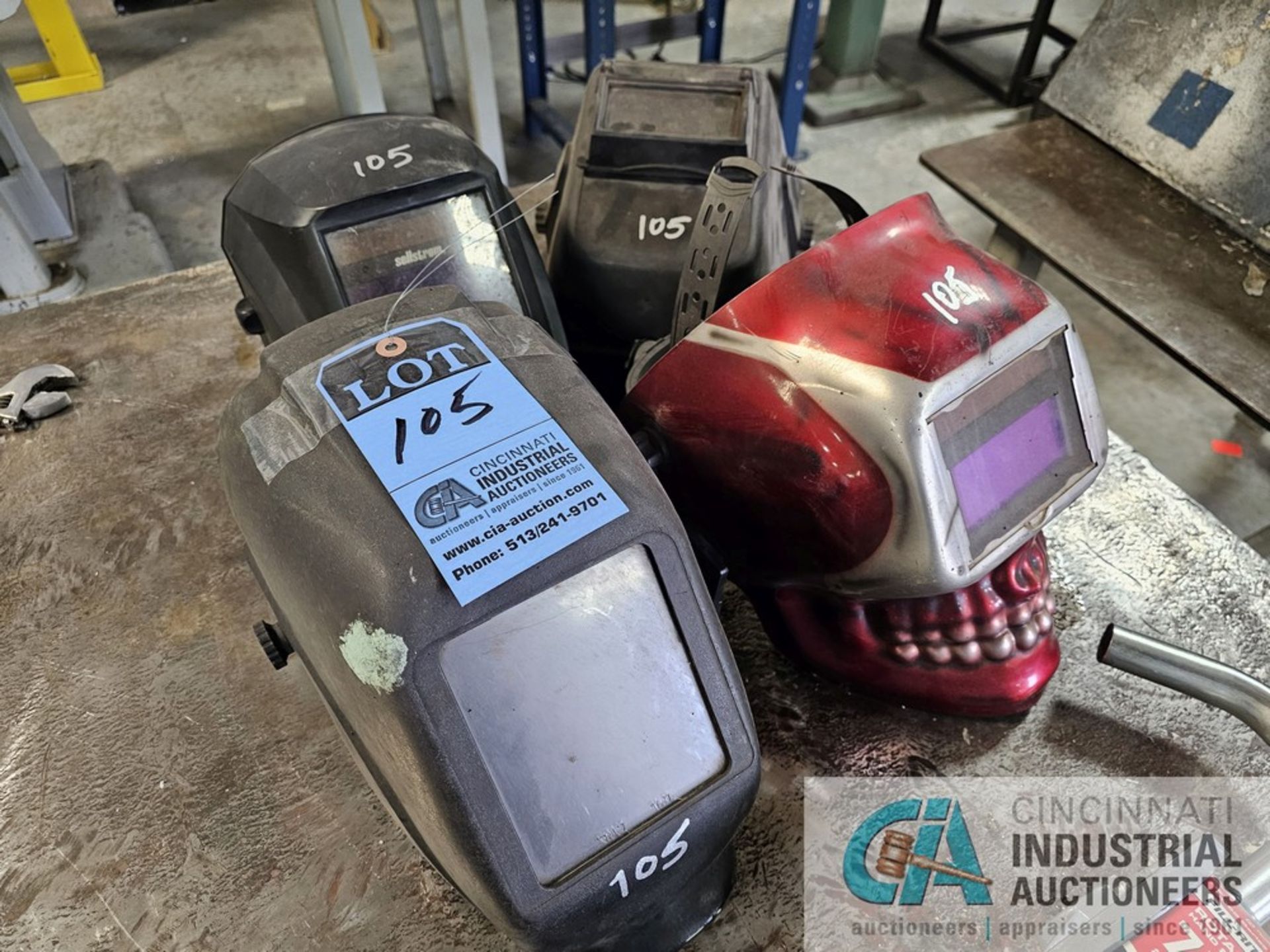 WELDING HELMETS