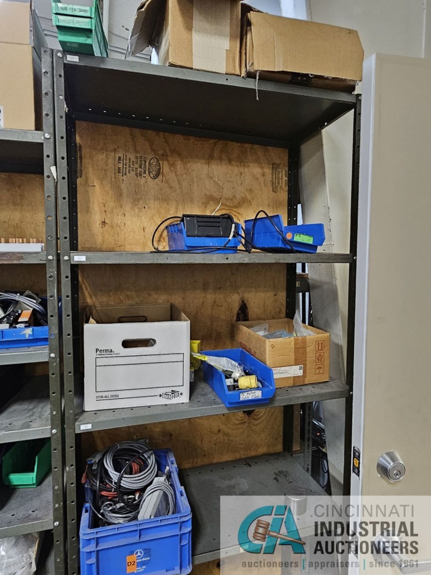 SECTIONS STEEL SHELVING WITH CONTENTS; ELECTRIC PARTS AND MISCELLANEOUS TOOLTEX ITEMS - Image 2 of 6