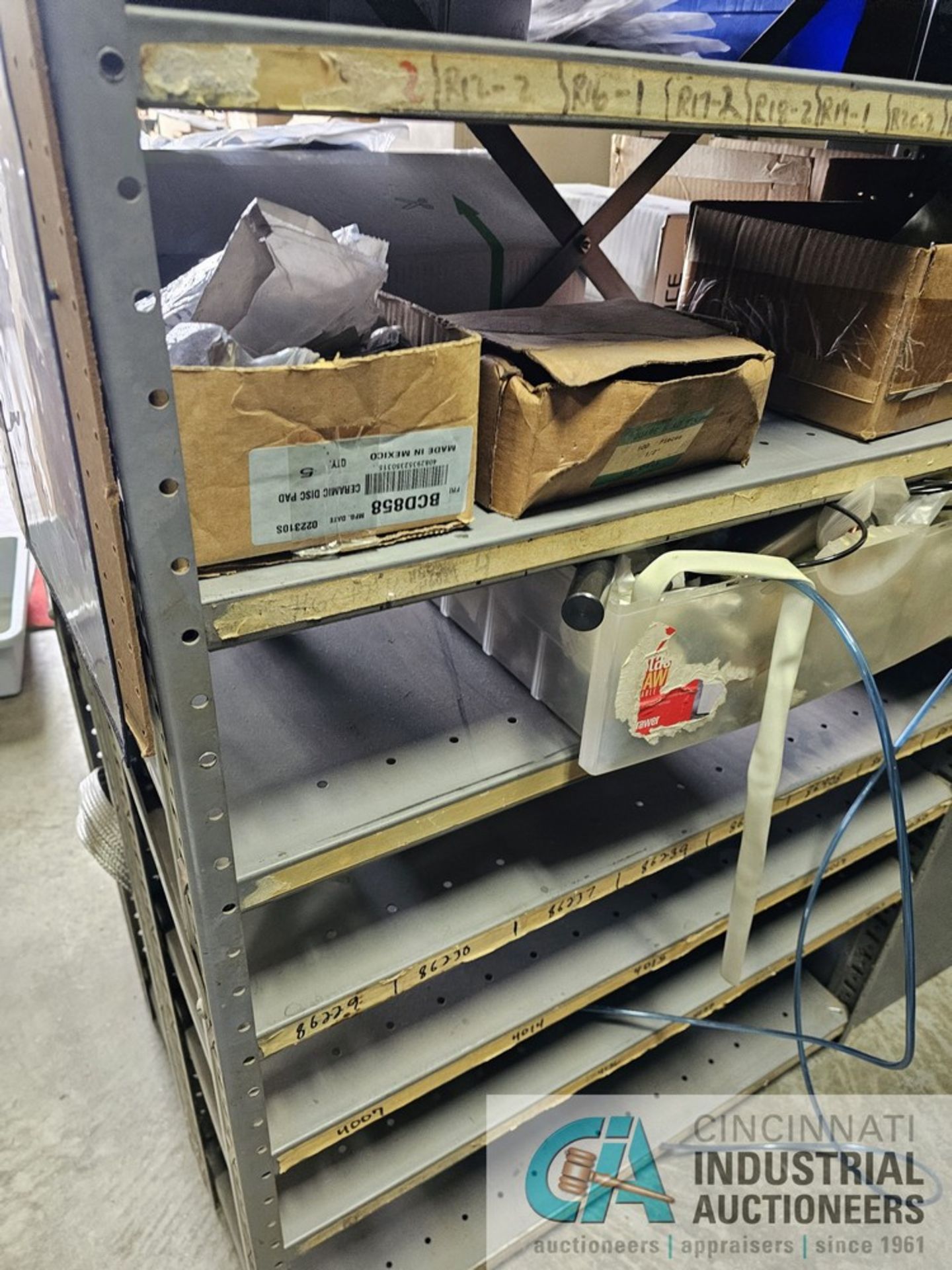 SECTIONS OF SHELVING WITH ELECTRICAL ITEMS BY KEYENCE, SMC, MITSUBISHI, SPELSBERG AND OTHERS - Image 6 of 6