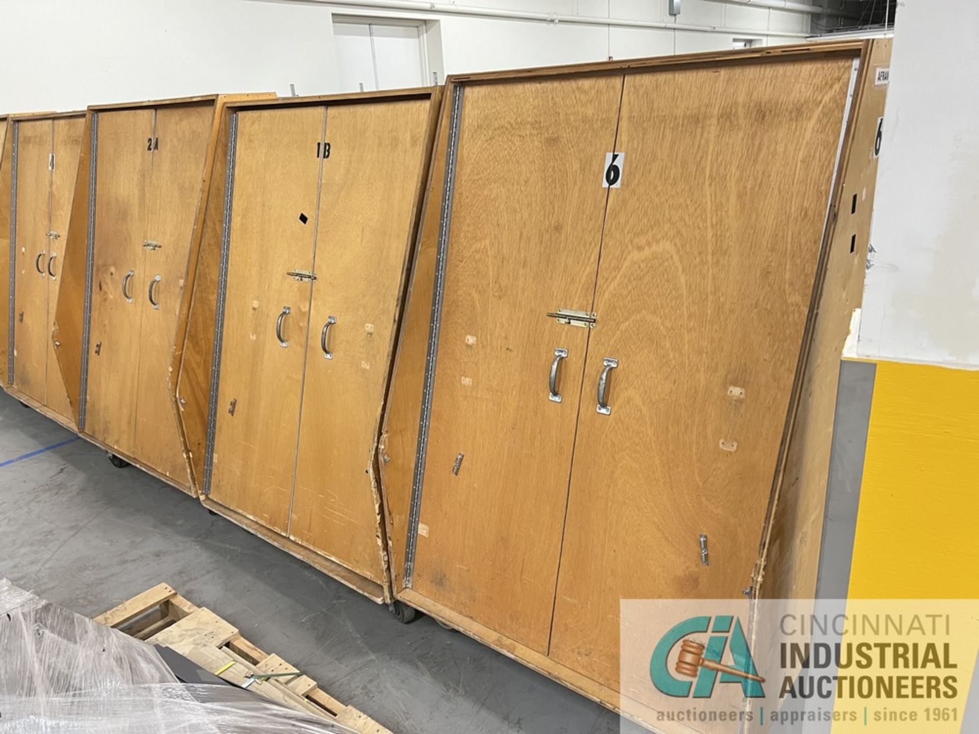 44" X 44" X 68" WOOD ENCLOSED A-FRAME CABINETS (WAREHOUSE) - Image 3 of 3