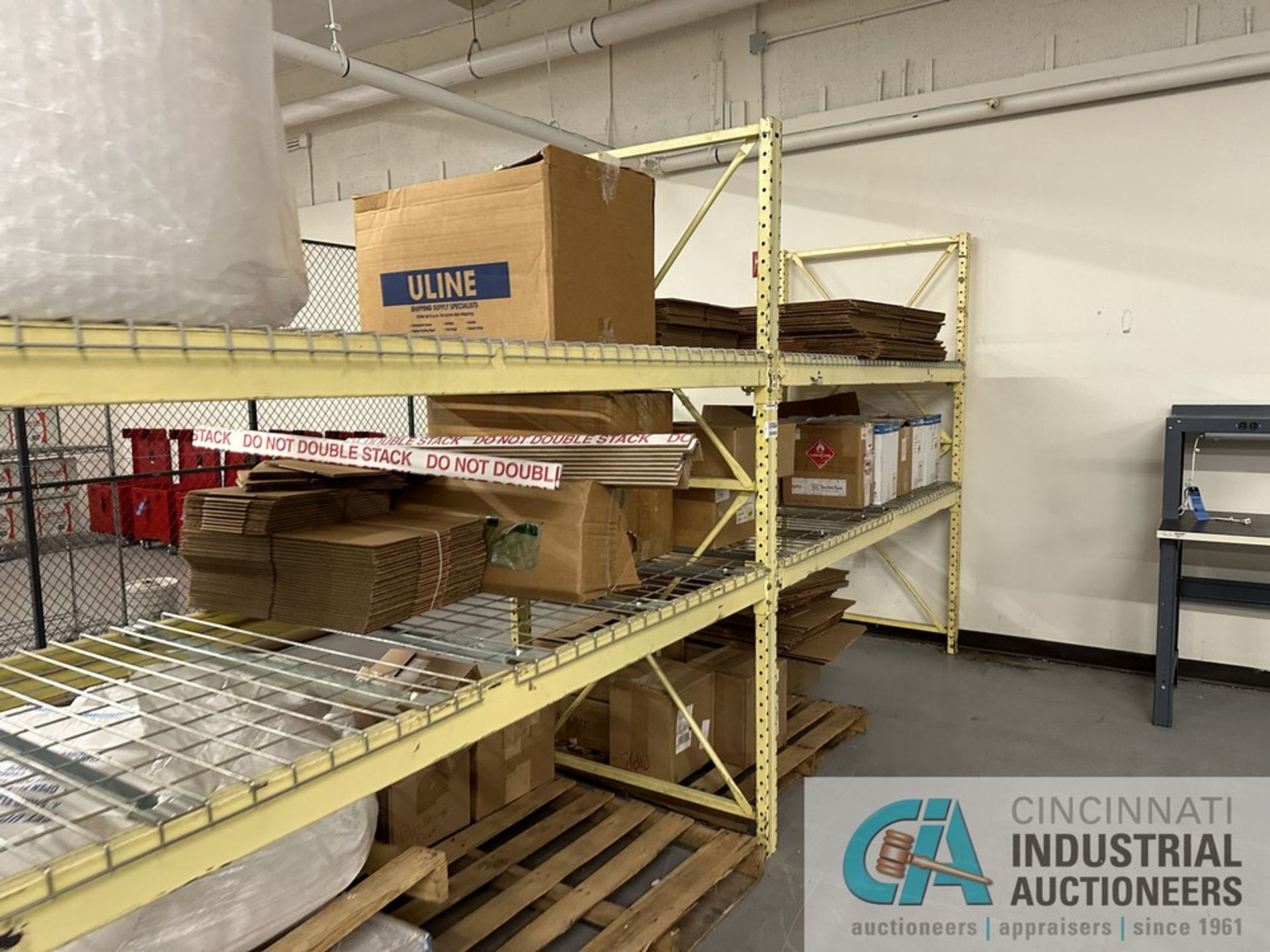 (3) SECTIONS 96" X 42" X 90" ADJUSTABLE PALLET RACK INCLUDING (4) 42" X 90" UPRIGHTS, (1) 96" - Bild 4 aus 8