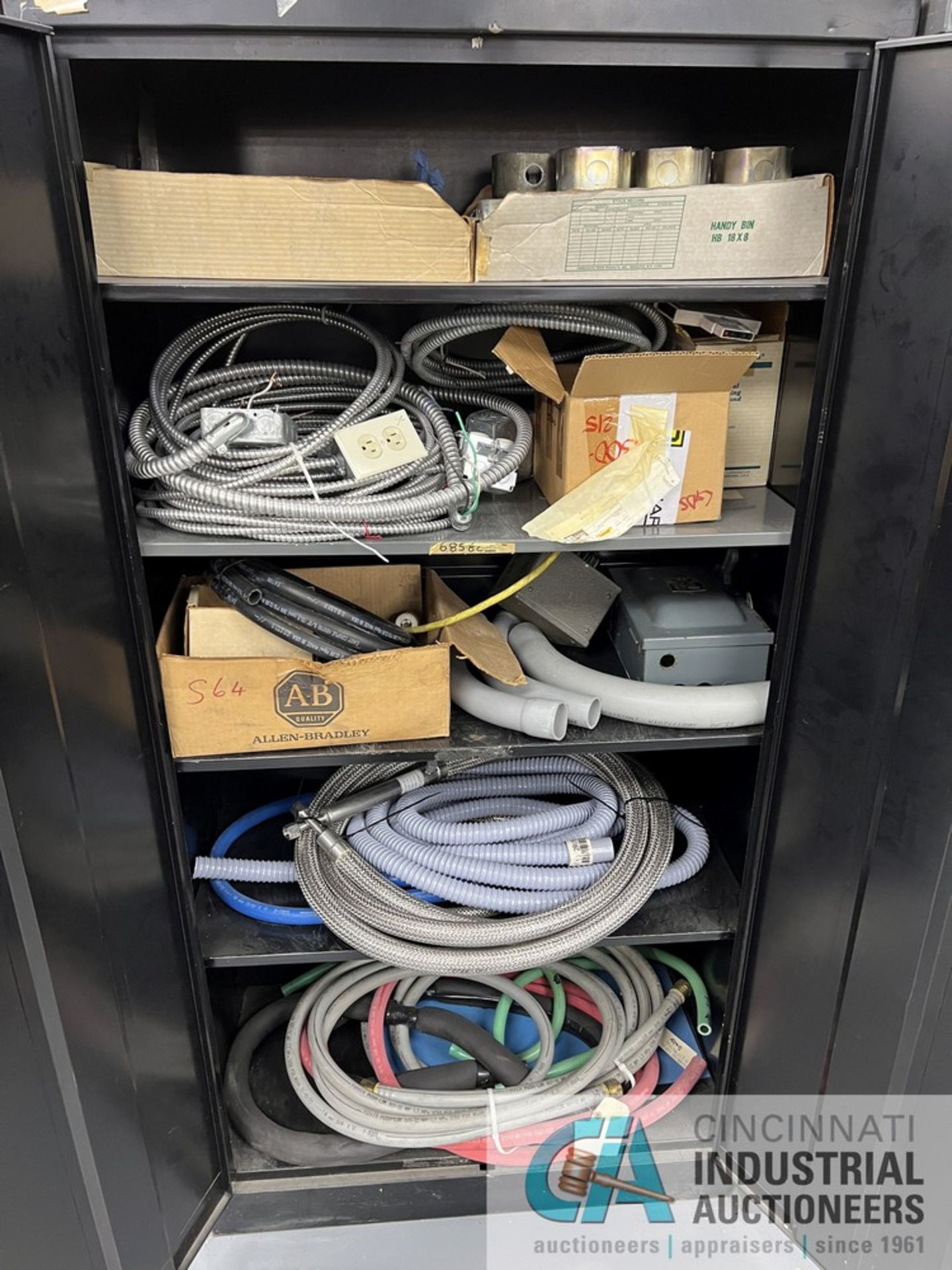 2-DOOR CABINETS WITH MISCELLANEOUS TOOLING, ELECTRICAL, MAINTENANCE, MACHINE PARTS, HARDWARE, - Image 10 of 15