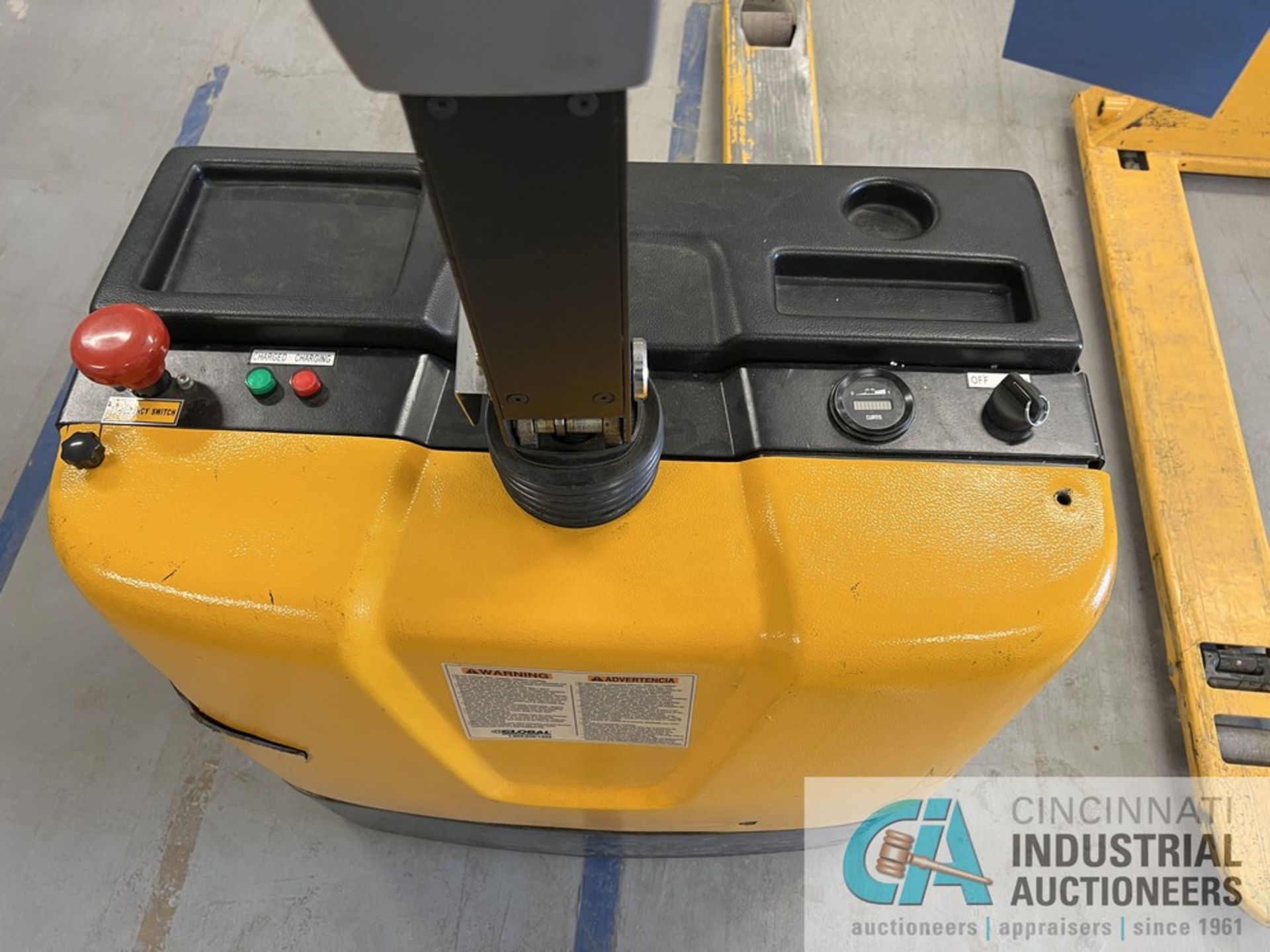 3,300 LB. GLOBAL MODEL RA15W ELECTRIC PALLET TRUCK; S/N 16117657, 24 VOLT (NEW 2016) (WAREHOUSE) - Image 4 of 4