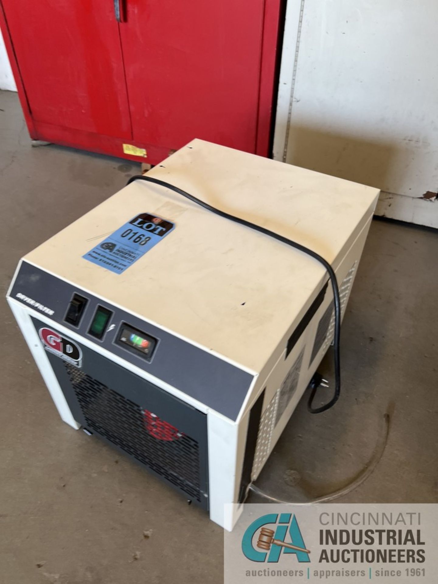 GARDNER DENVER MODEL 9YXRD35AI REFRIGERATED AIR DRYER; S/N H035A1150201001 (AIR COMPRESSOR ROOM)