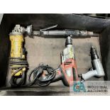 (LOT) MISCELLANEOUS PNEUMATIC AND ELECTRIC HAND TOOLS