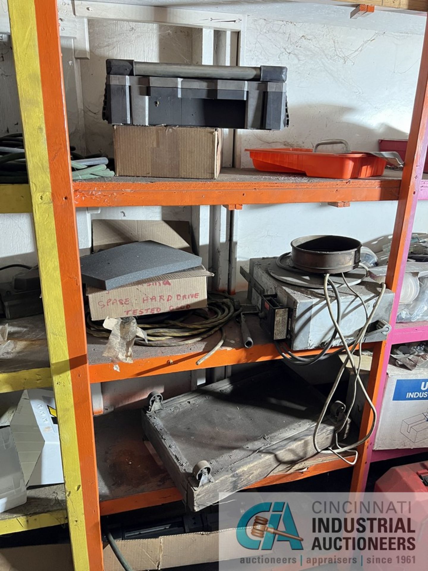 (LOT) CONTENTS OF SUPPLY ROOM **SEE LOT PHOTOS - NO BUILDING FIXTURES OR ATTACHMENTS - BUYER MUST - Image 10 of 11
