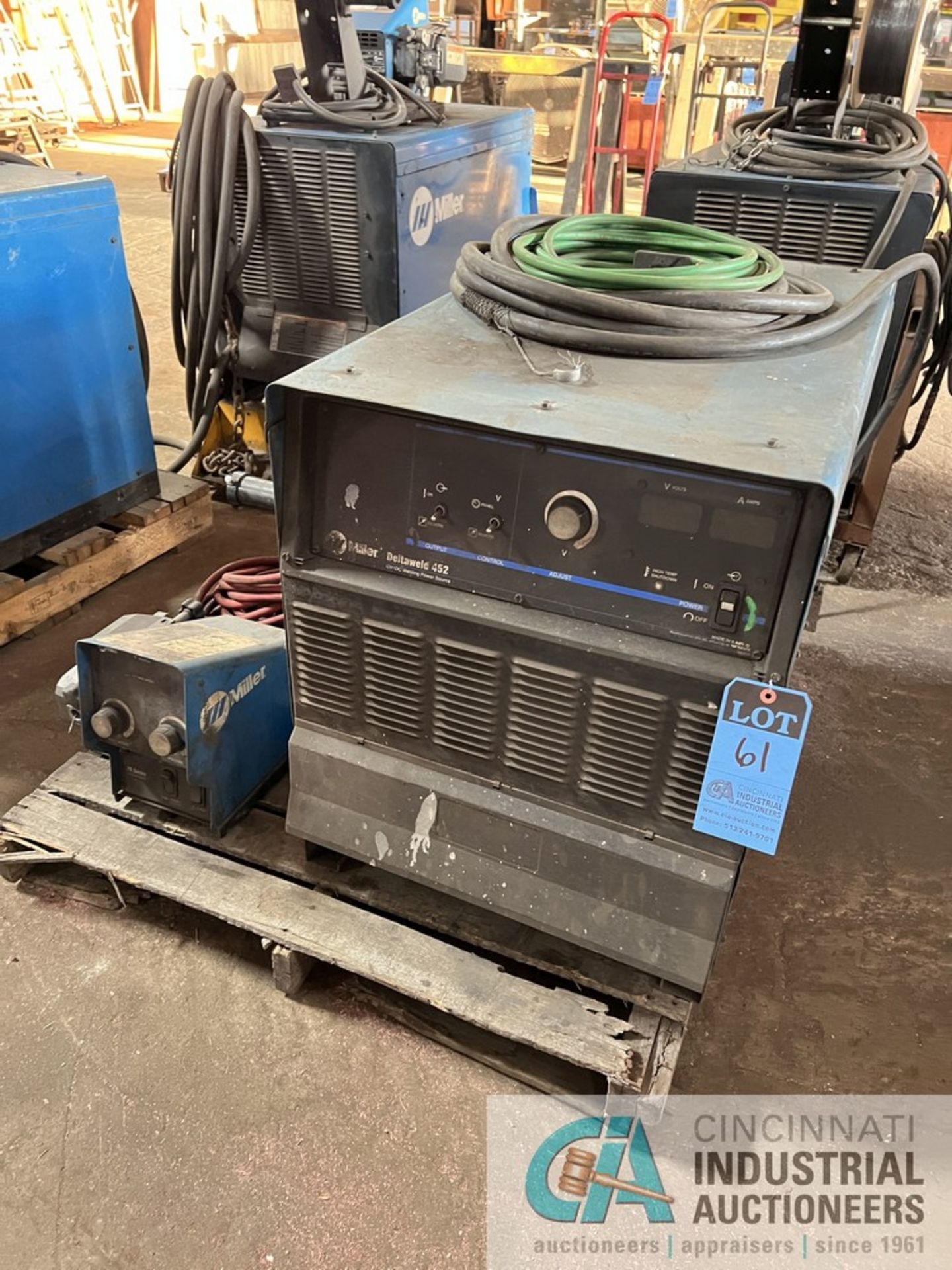 450 AMP MILLER MODEL DELTAWELD 452 CV-DC WELDING POWER SOURCE; S/N MB290707U, WITH MILLER 70