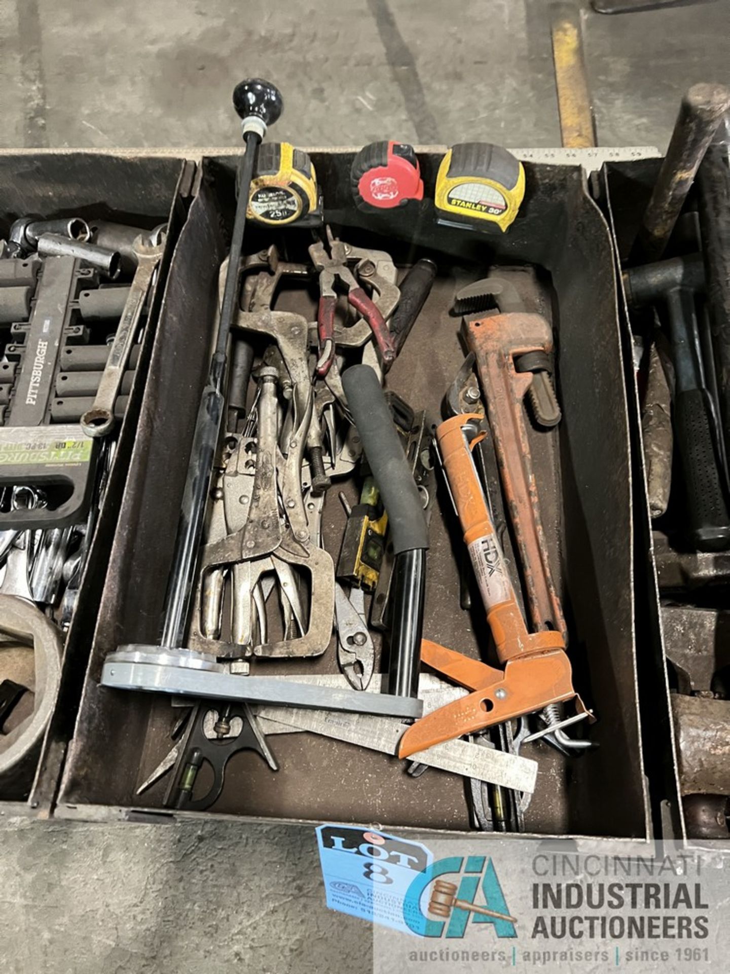 (LOT) MISCELLANEOUS HAND TOOLS