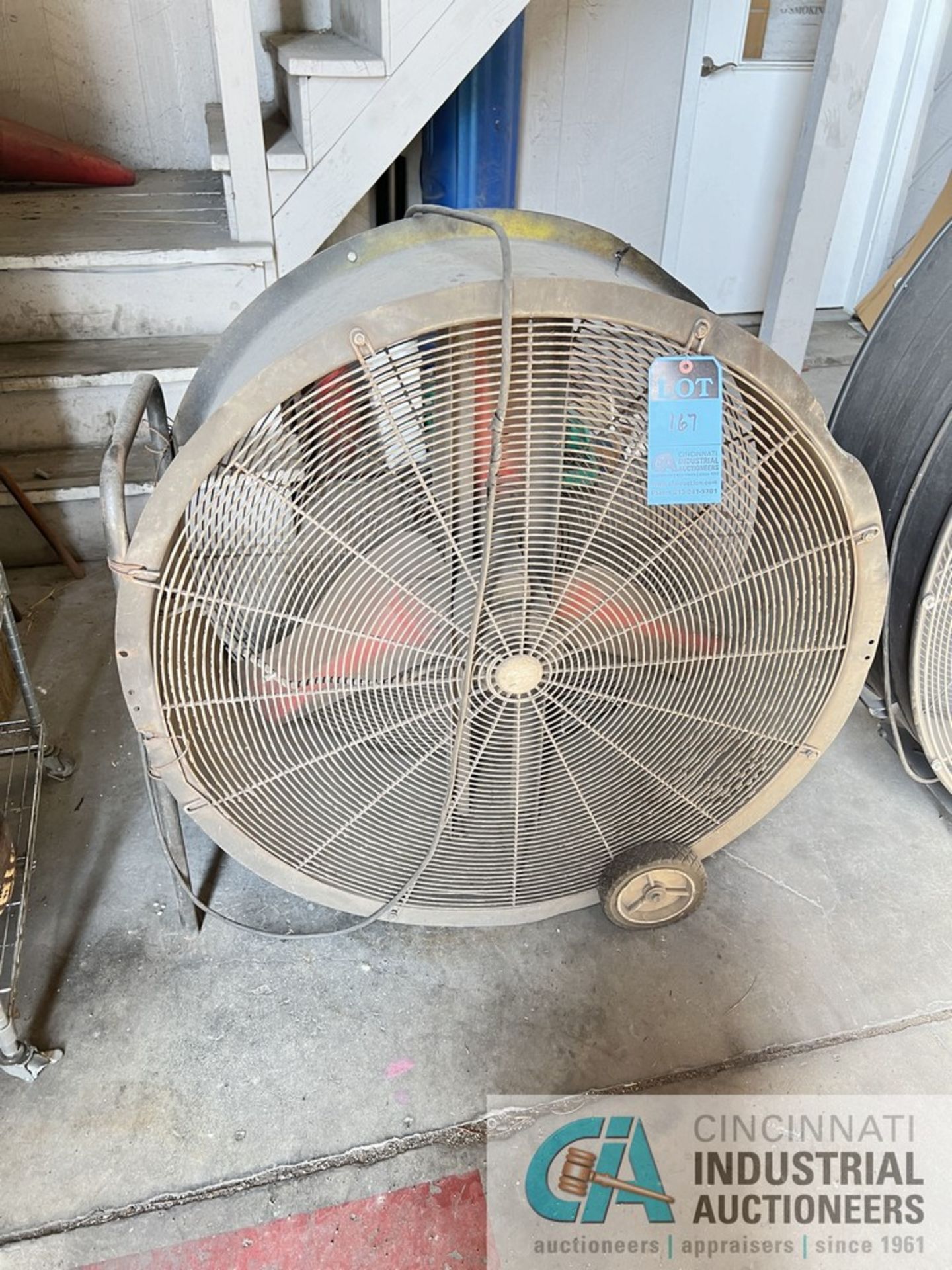 36" DIAMETER PORTABLE FAN