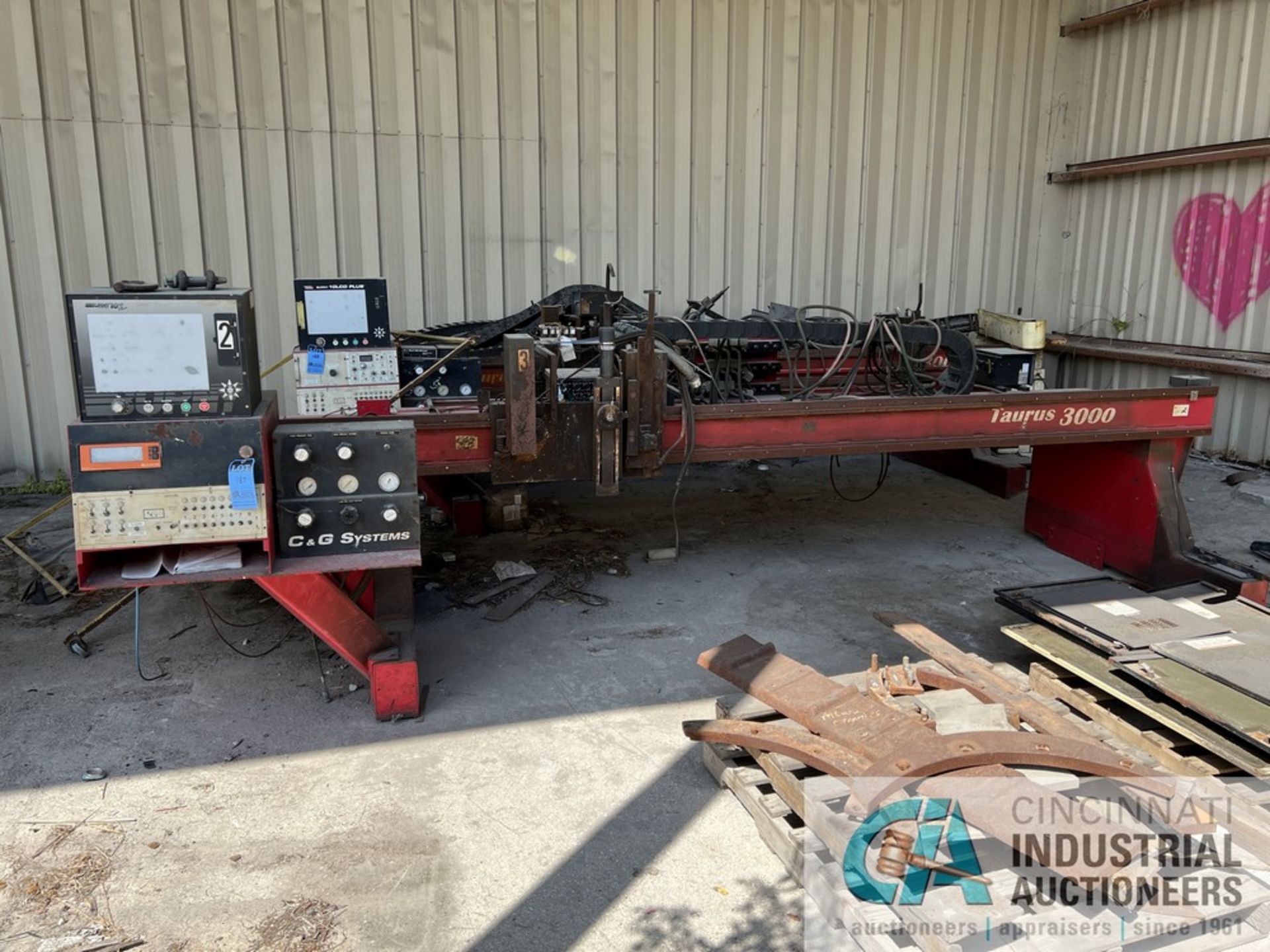 G&G SYSTEM MODEL TARIRUS 3000 PLASMA CUTTER; S/N 1704, 10' CUTTING LENGTH BURNY 10 LCD PLUS DISPLAY,