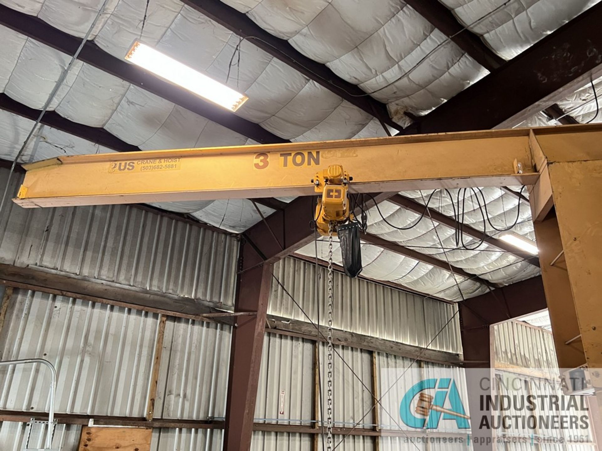 3 TON CAPACITY X 20' ARM US CRANE AND HOIST FREE-STANDING JIB CRANE WITH 3 TON CAPACITY HARRINGTON - Image 2 of 5