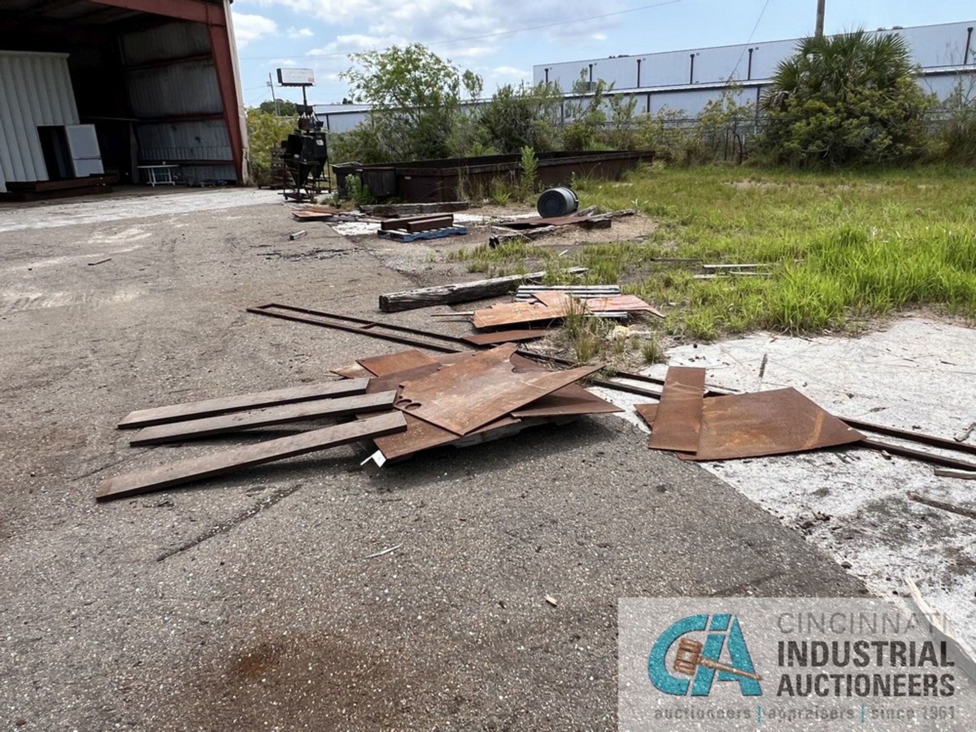 (LOT) LARGE QUANTITY OF STEEL PLATE FROM 1/2" - 4" THICK, INCLUDING FULL AND PARTIAL PLATES - Image 20 of 20