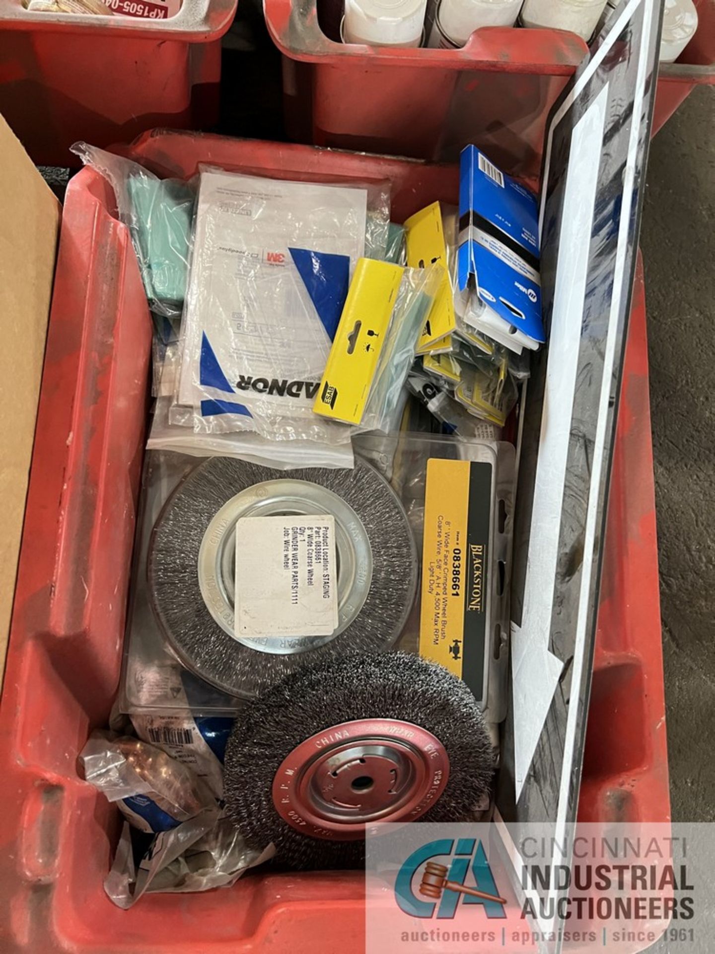 SKID MISCELLANEOUS WELDING SUPPLIES - Image 2 of 6