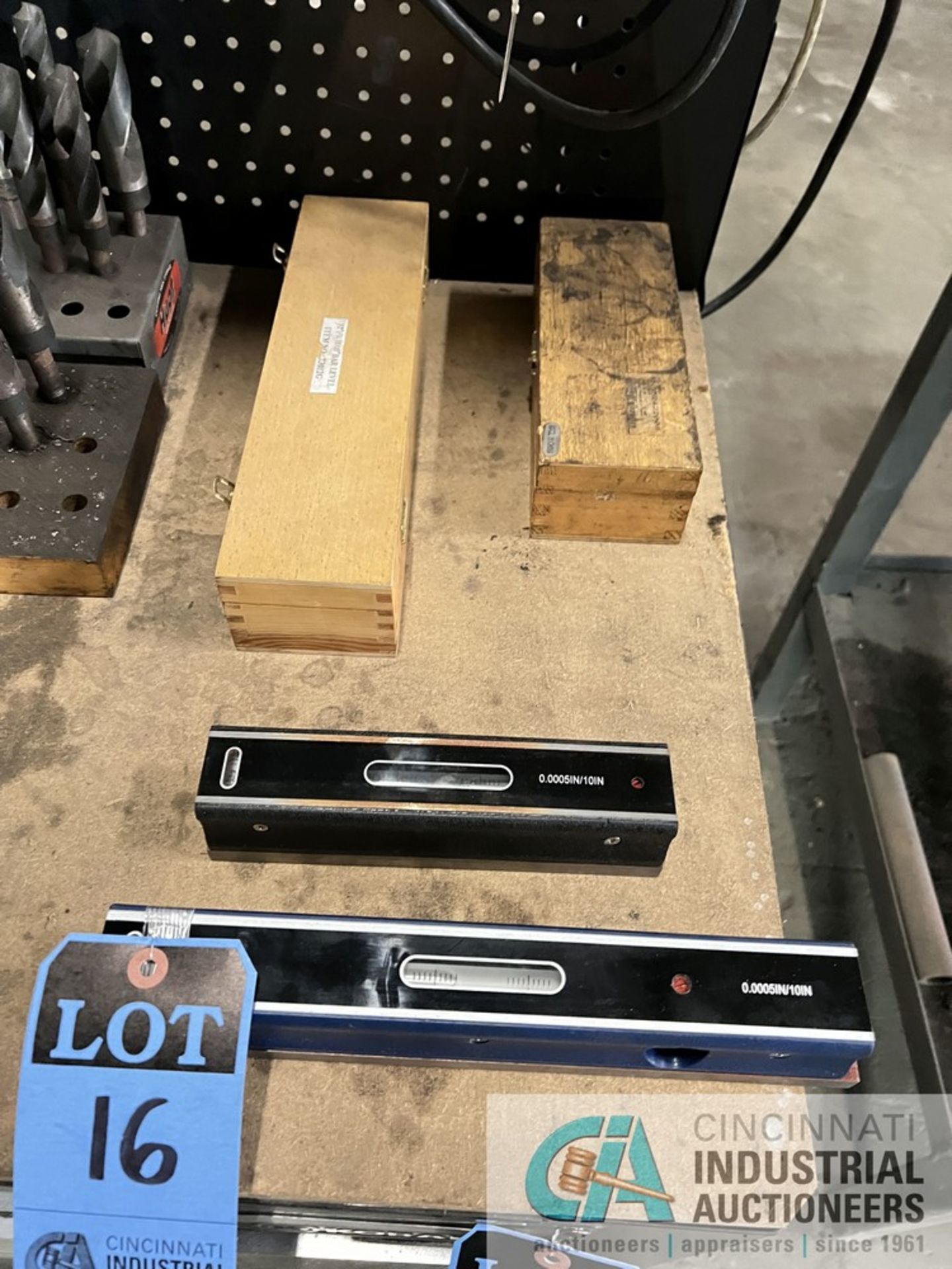 12" AND 8" TOOLMAKERS PRECISION LEVELS