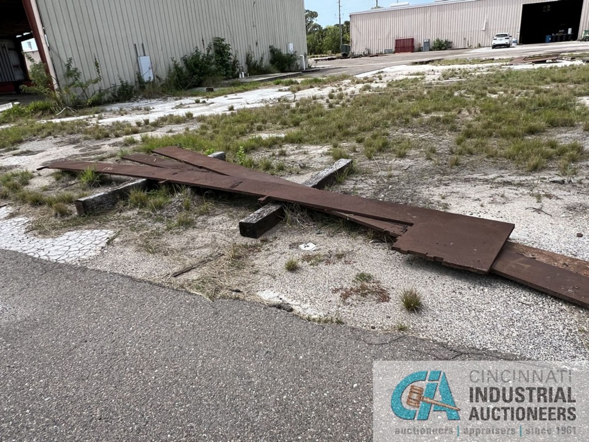 (LOT) LARGE QUANTITY OF STEEL PLATE FROM 1/2" - 4" THICK, INCLUDING FULL AND PARTIAL PLATES - Image 11 of 20