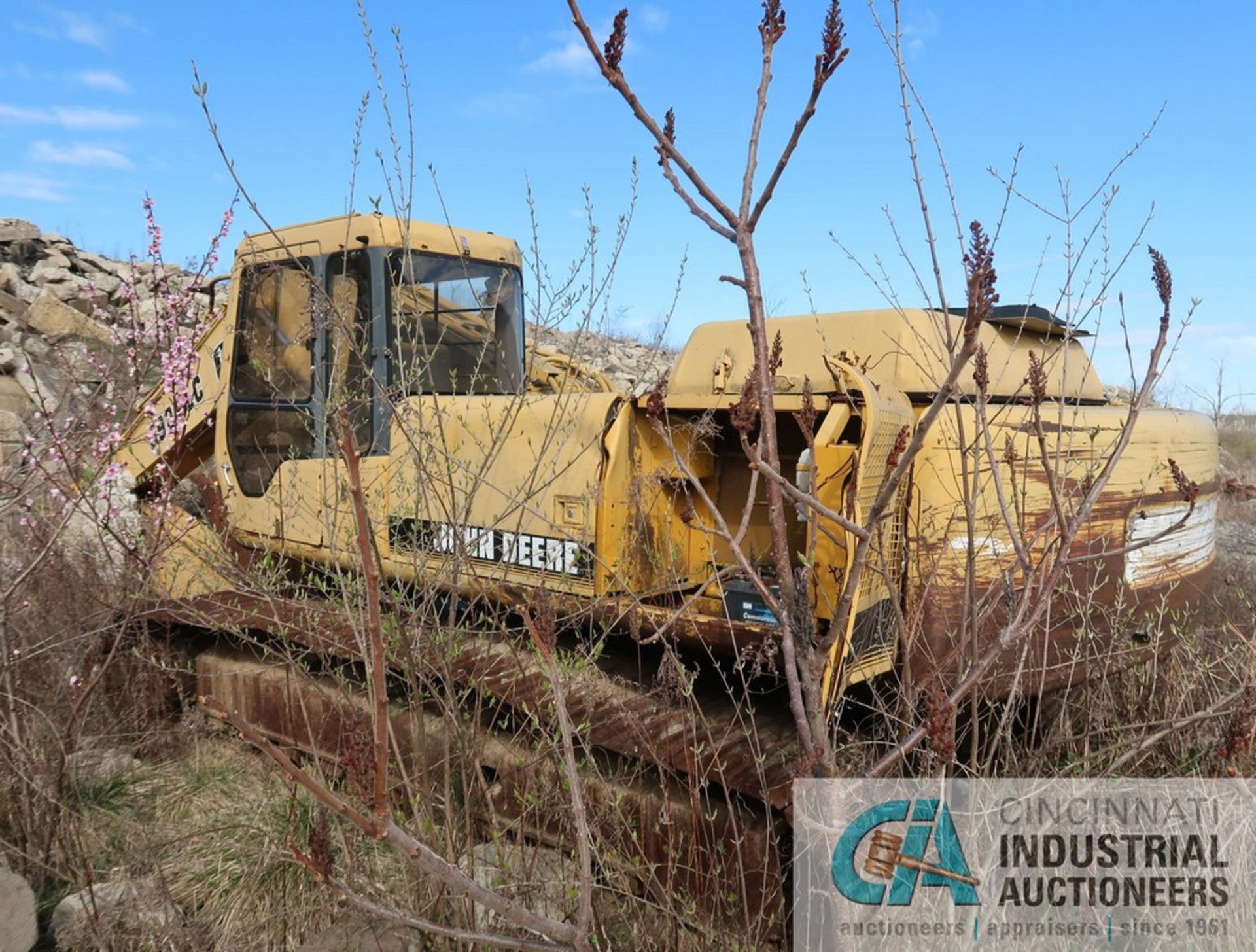 JOHN DEERE MODEL 892ELC TRACK EXCAVATOR; S/N FF892EX011223 (NEW 1995), 32" TRACKS, 52" WIDE - Image 6 of 7