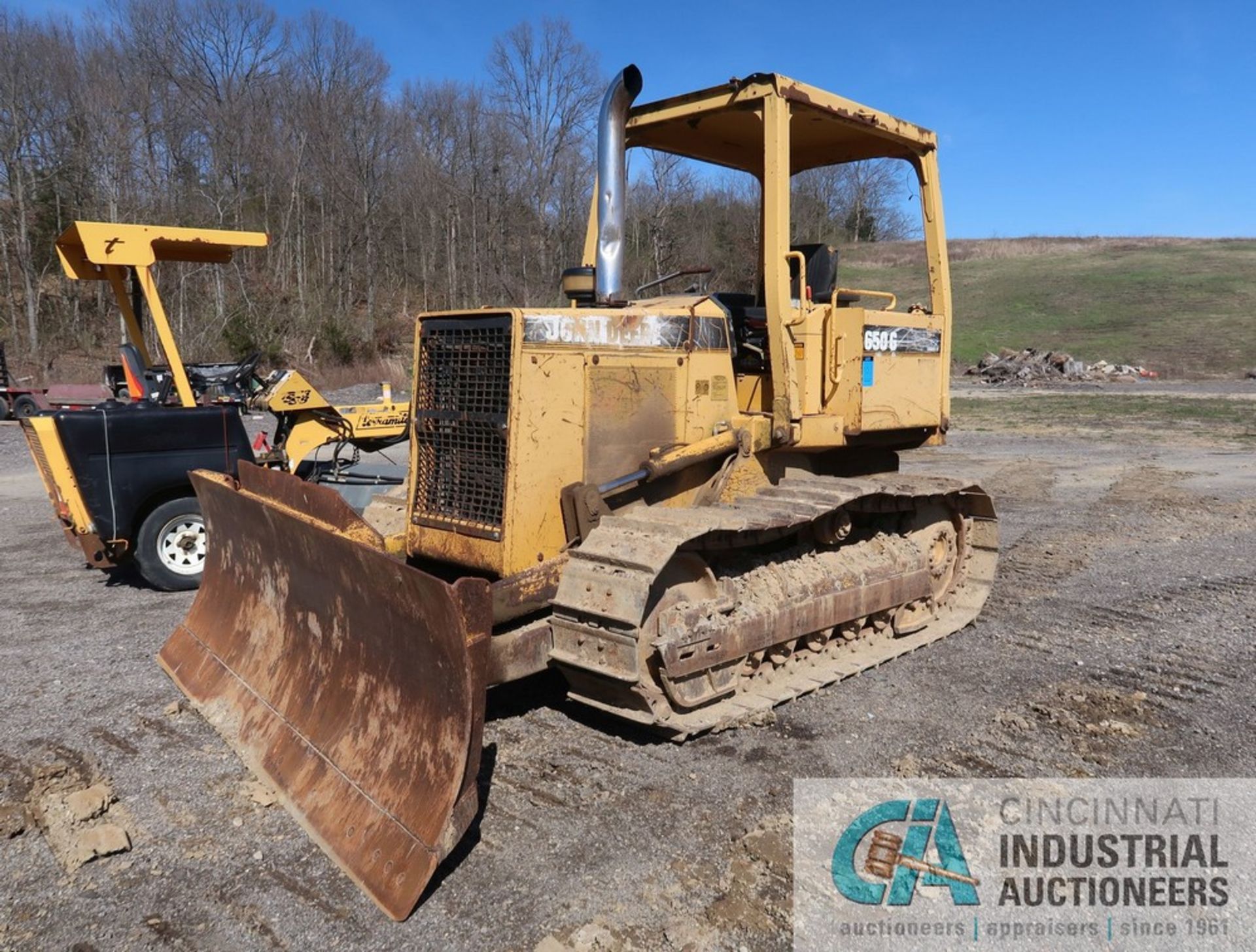 JOHN DEERE MODEL 650G SERIES IV DIESEL CRAWLER DOZIER; S/N 820147, SIX WAY BLADE, HAND STEER, 18" - Image 2 of 13