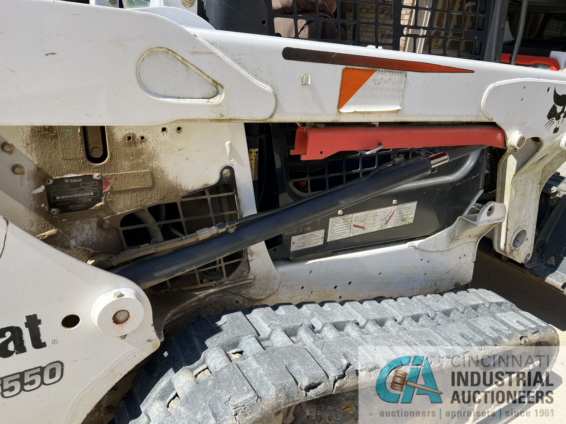 BOBCAT MODEL T550 INCLINE RUBBER TRACK DIESEL COMPACT SKID STEER TRACK LOADER; S/N AJZV16462 (NEW - Image 10 of 16