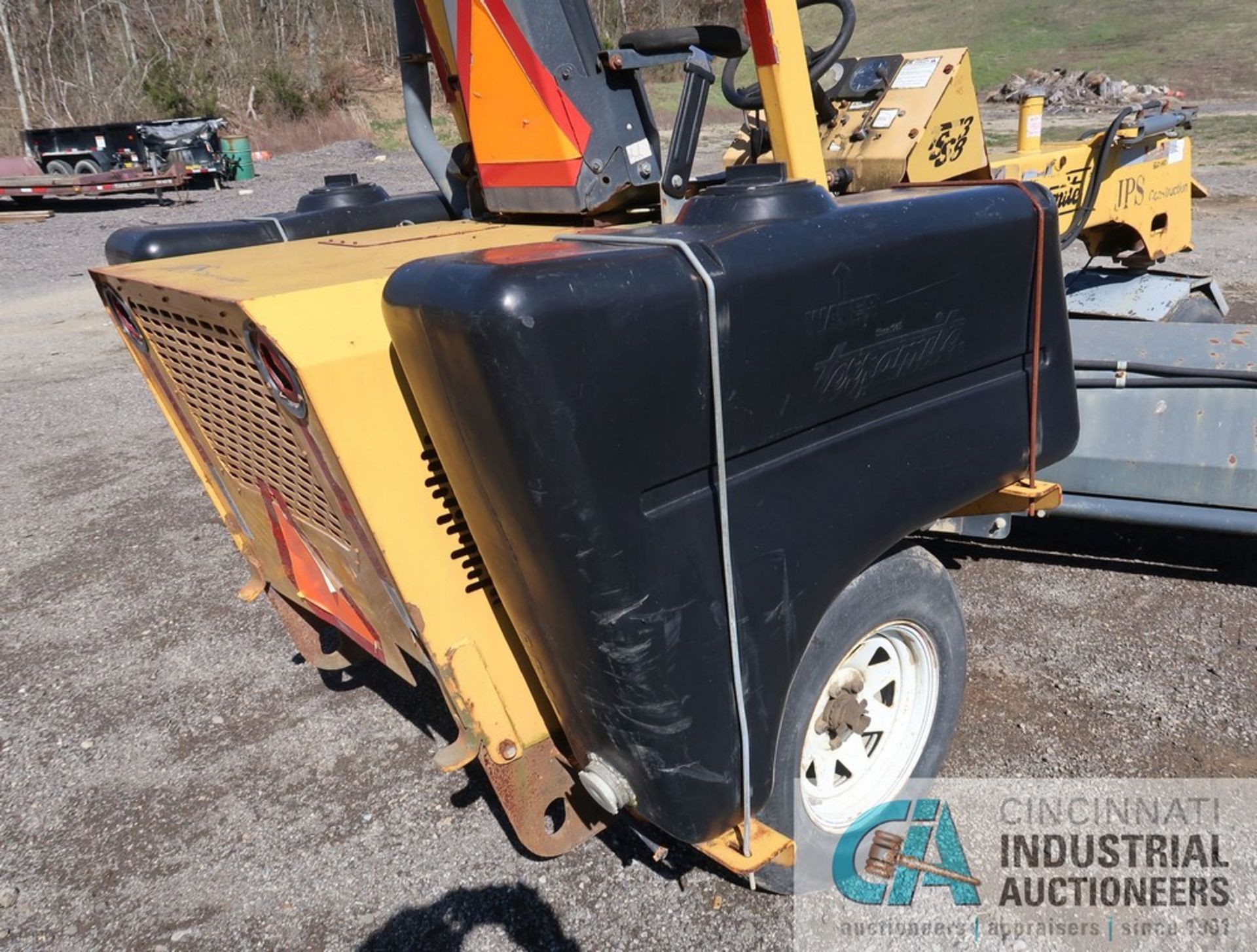 TERRAMITE MODEL TSS38 DIESEL POWER BROOM SWEEPER; S/N 24TS0306, 8'5" WIDE BROOM, DUAL WATER TANKS, - Image 8 of 13