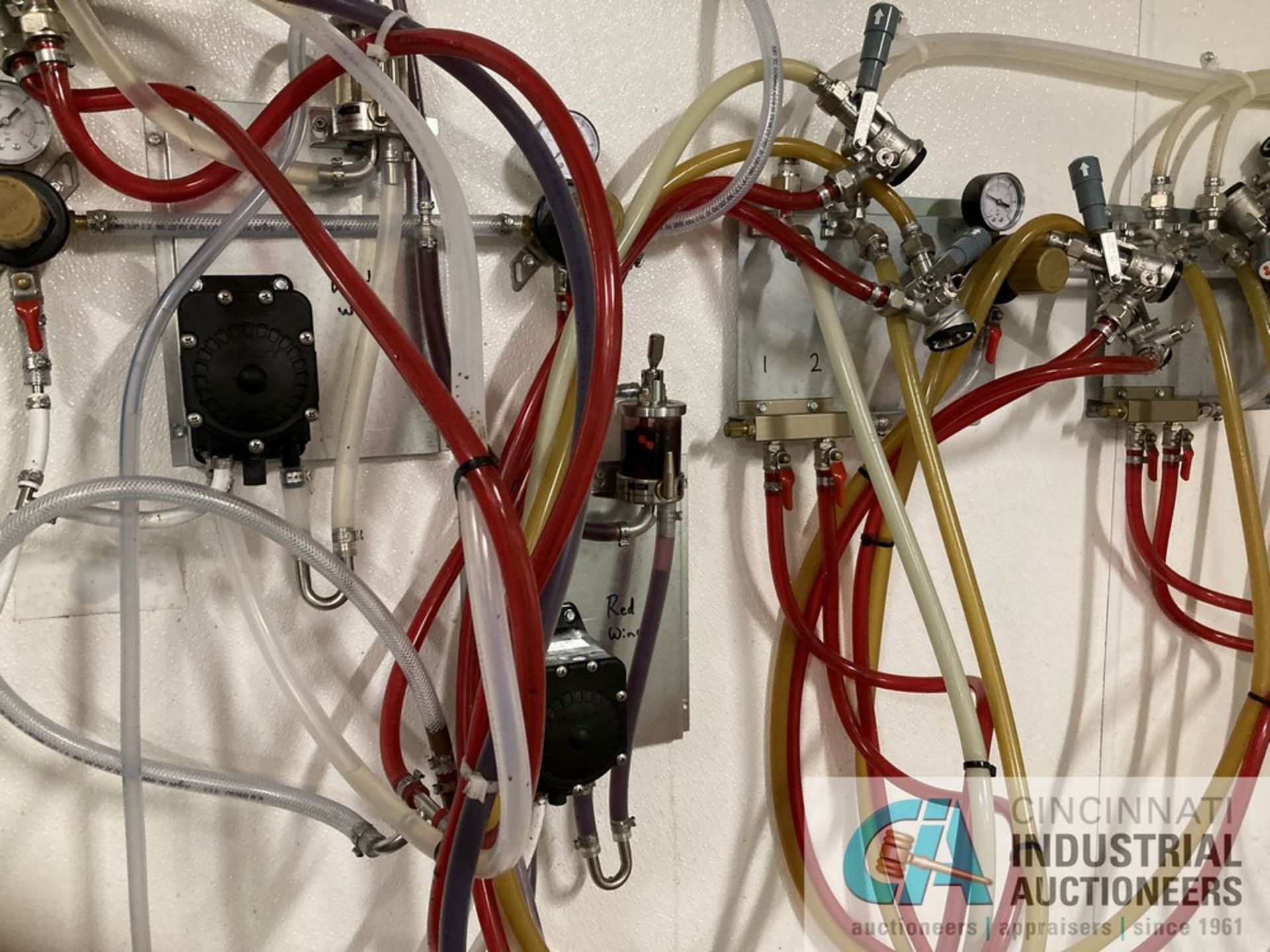 (LOT) BEER DISTRIBUTION LINES AND VALVES IN WALK-IN COOLER - NO CHASING LINES - STAYS CONFINED TO - Image 2 of 3