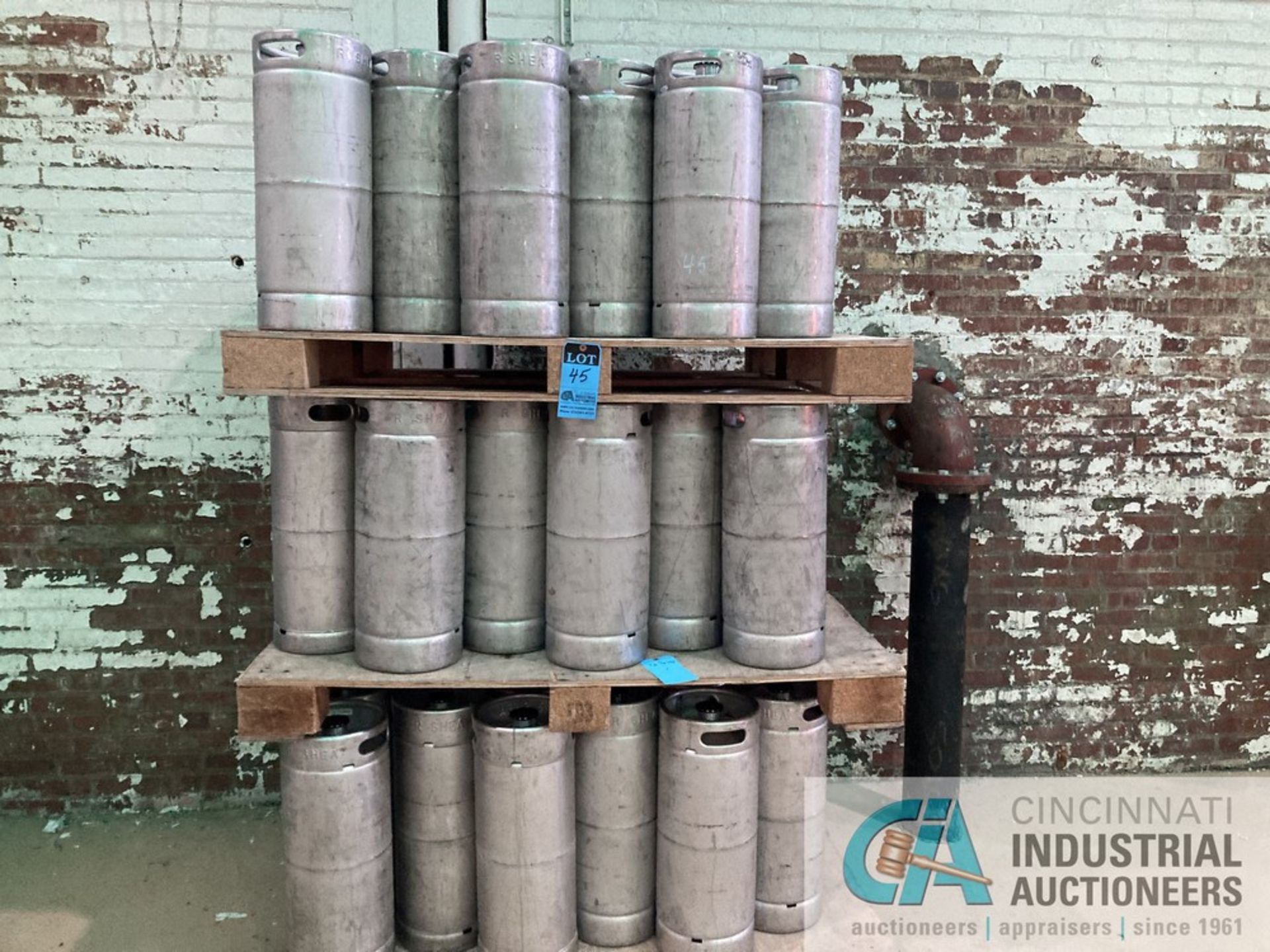 1/6 BBL KEGS **For convenience, the loading fee of $150.00 will be added to the invoice and paid