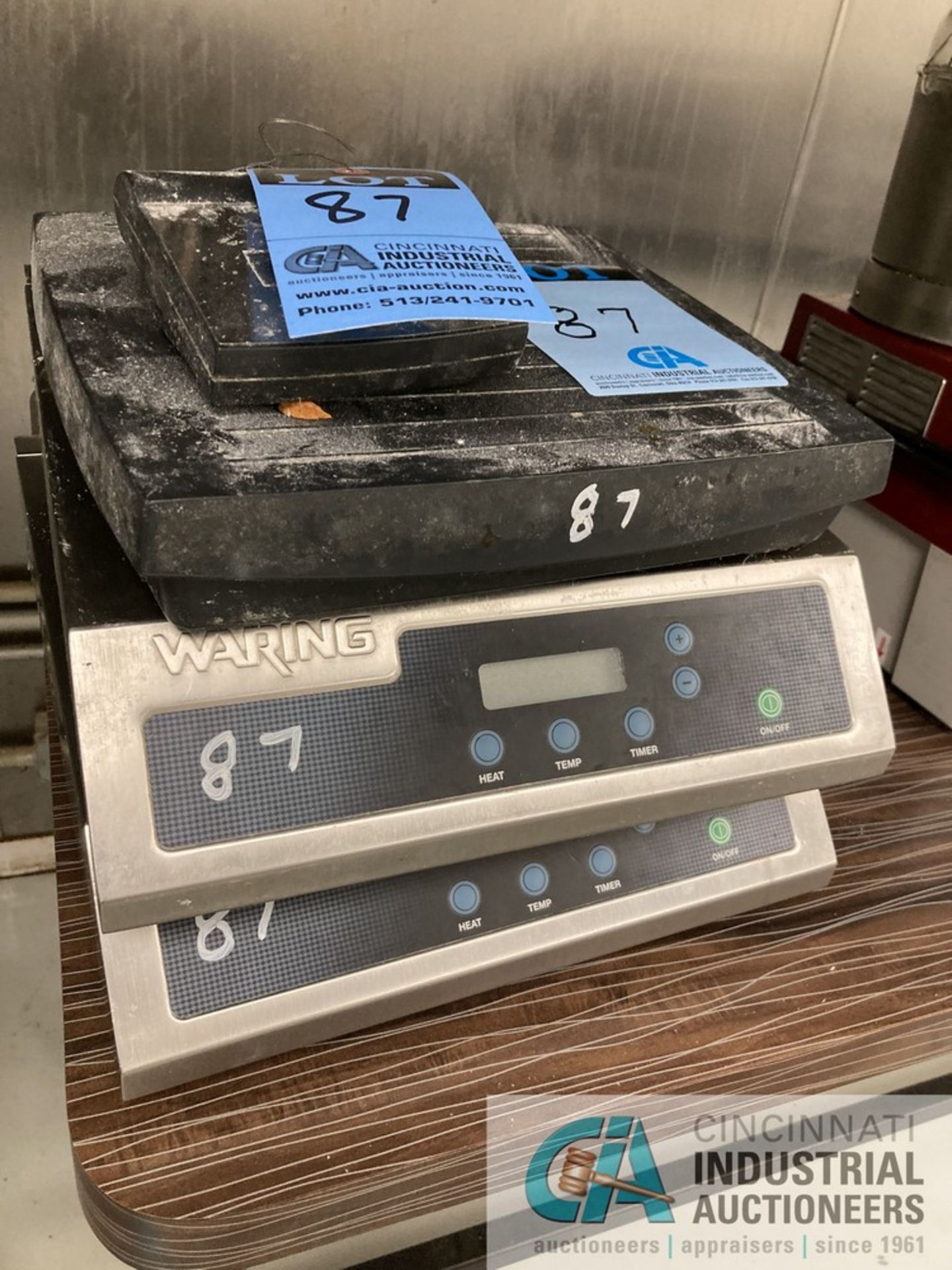 TABLE TOP SCALES - (2) BY WARING MODEL WH400 AND (1) BY CDN **For convenience, the loading fee of $