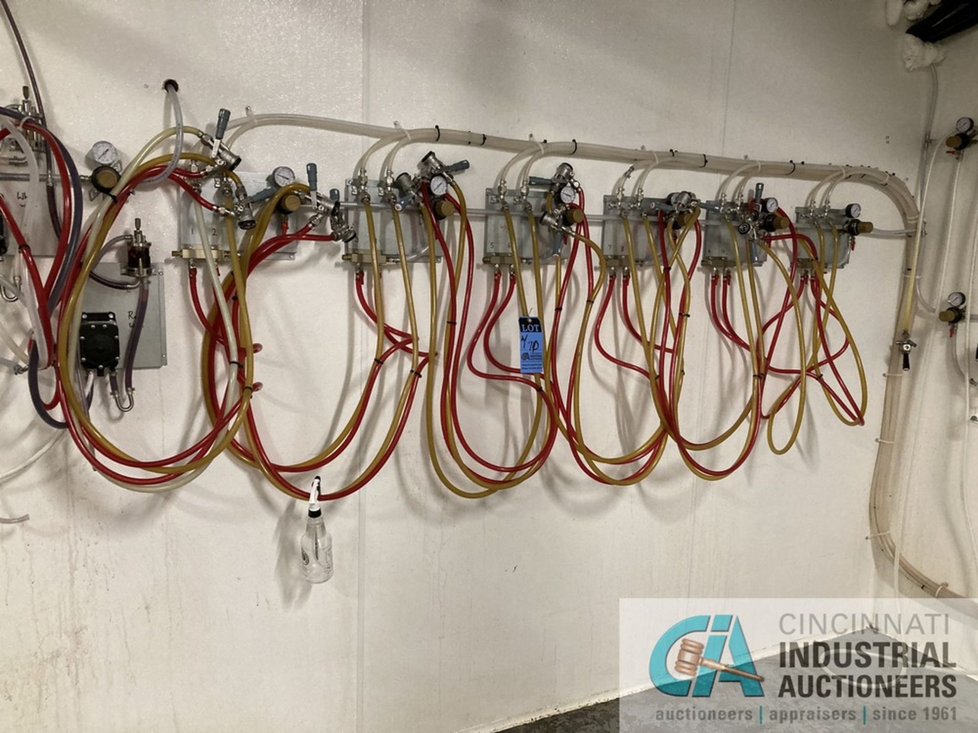 (LOT) BEER DISTRIBUTION LINES AND VALVES IN WALK-IN COOLER - NO CHASING LINES - STAYS CONFINED TO