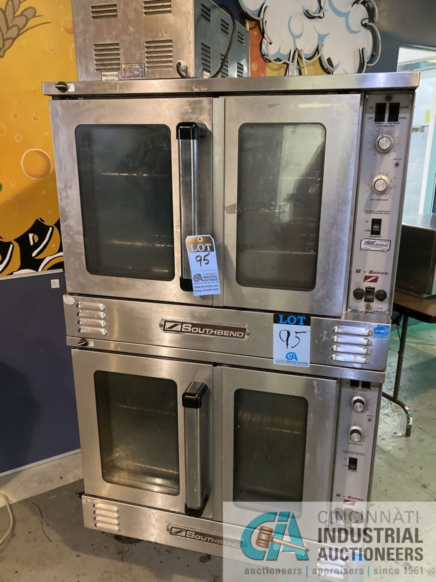 SOUTHBEND B-SERIES DOUBLE STACK CONVECTION OVEN **For convenience, the loading fee of $150.00 will