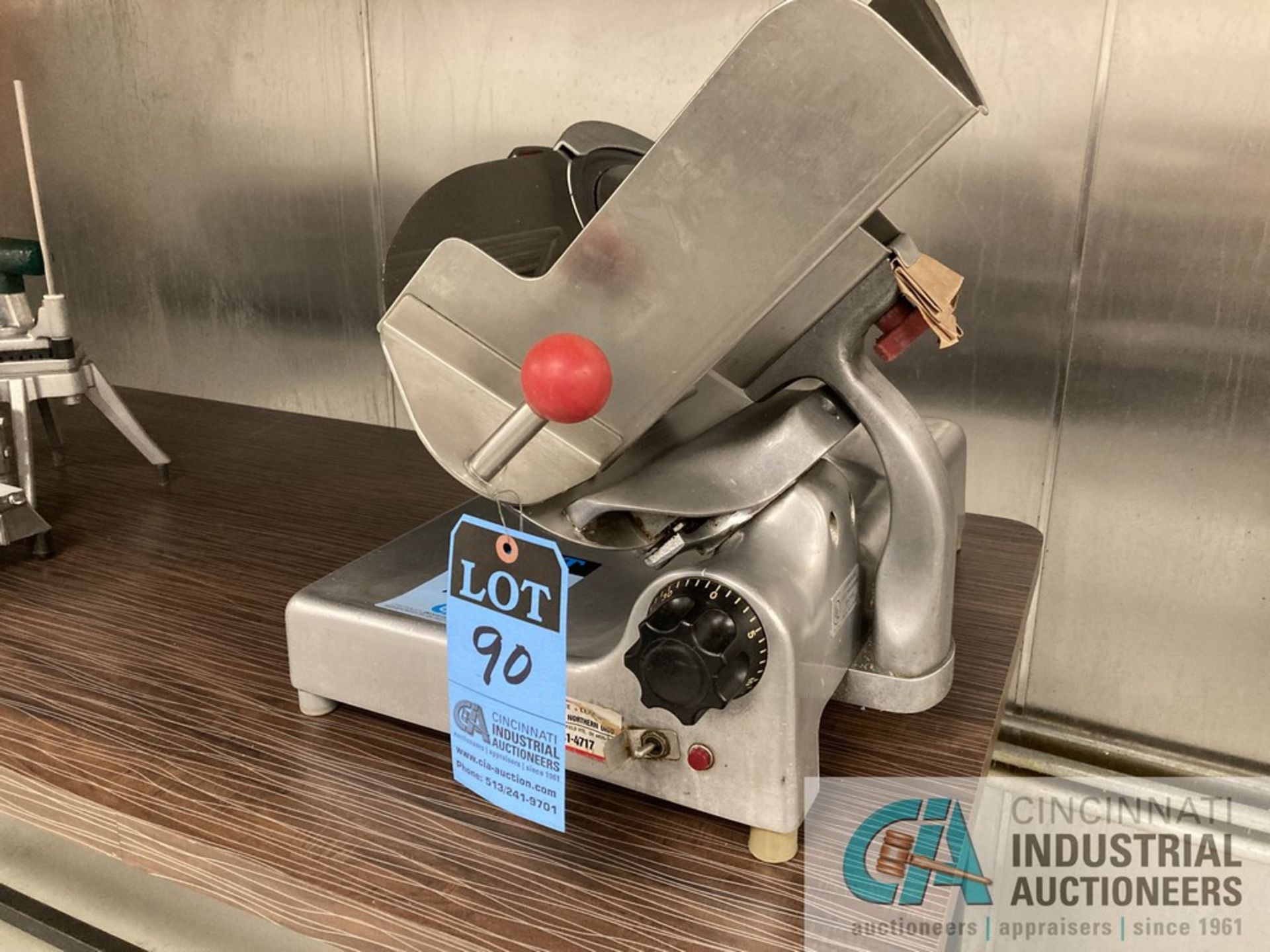 BERKEL MEAT SLICER **For convenience, the loading fee of $50.00 will be added to the invoice and