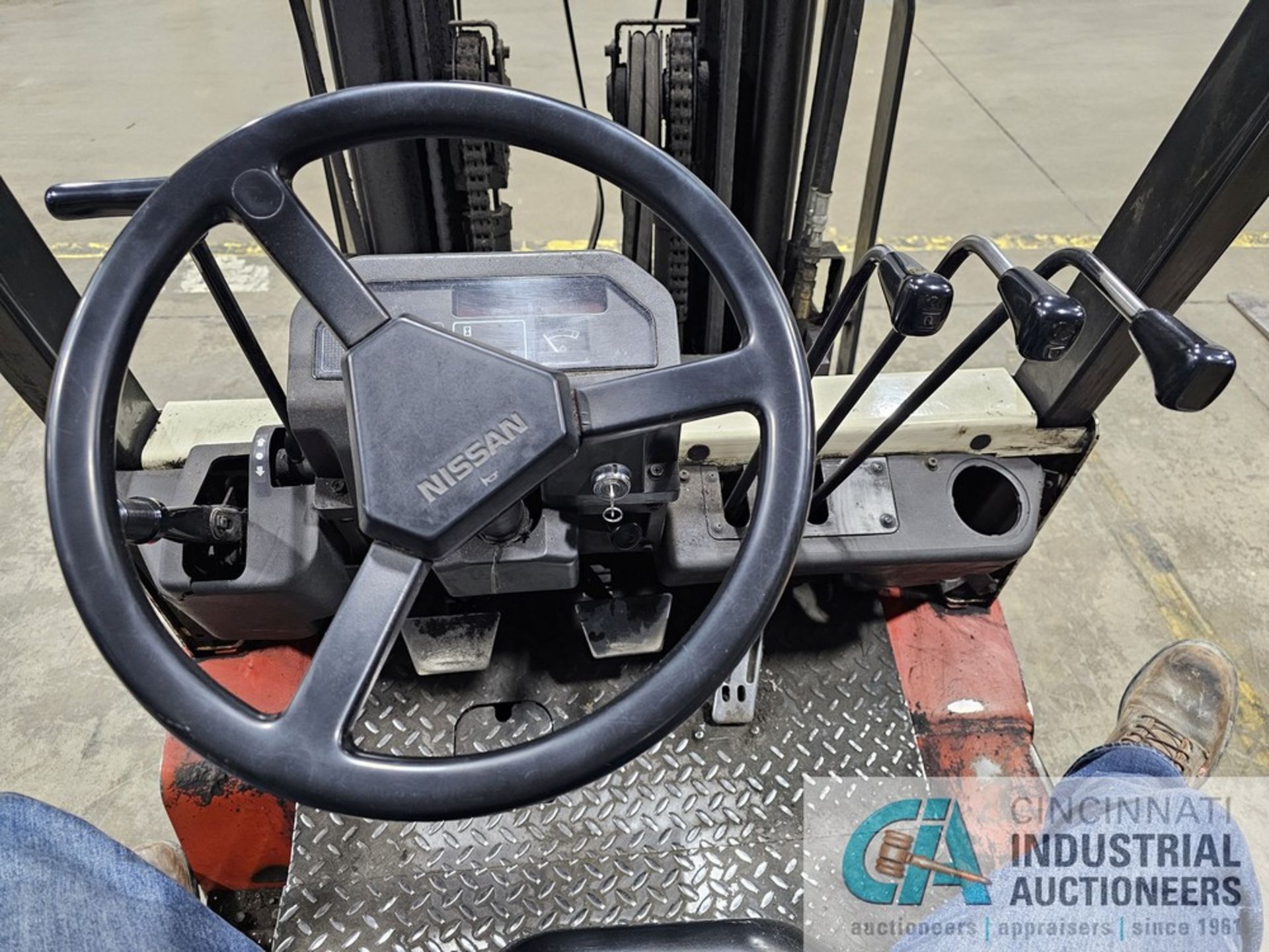 5,000 LB. NISSAN MODEL 50 LP GAS SOLID TIRE FORKLIFT; S/N CPJ02-9W2164, 178" 3-STAGE MAST, 8,880 - Image 6 of 11