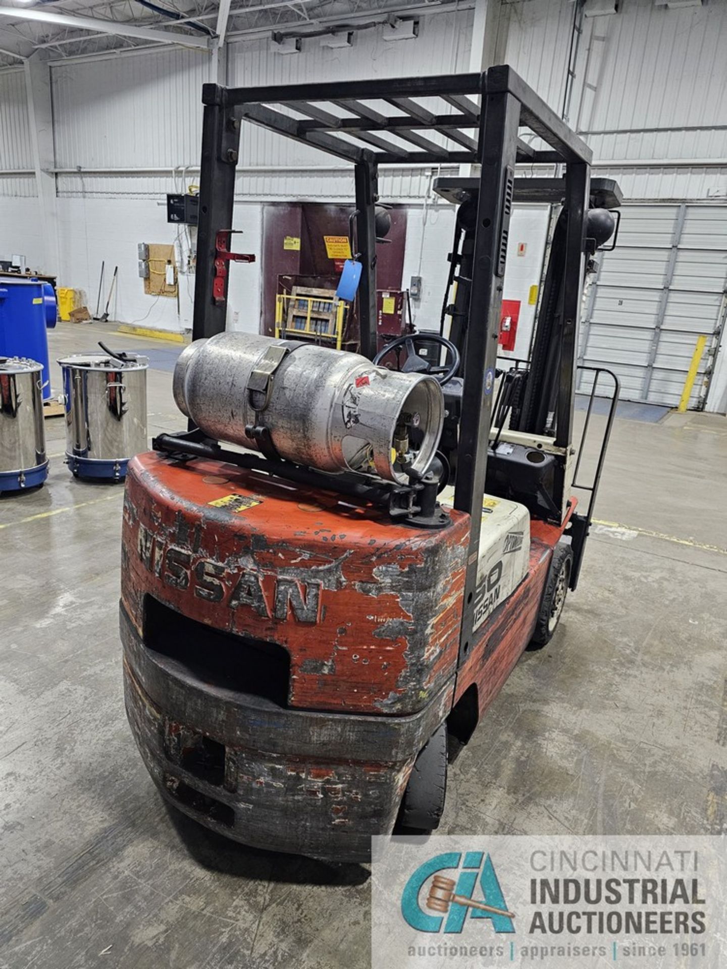 5,000 LB. NISSAN MODEL 50 LP GAS SOLID TIRE FORKLIFT; S/N CPJ02-9W2164, 178" 3-STAGE MAST, 8,880 - Image 3 of 11