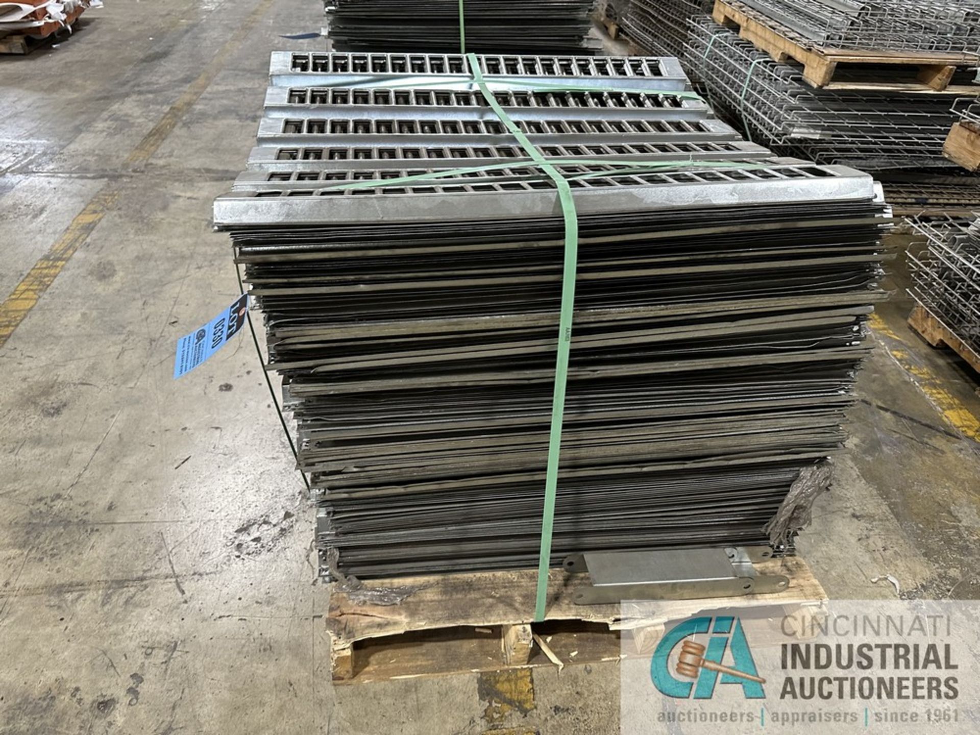(LOT) 36" X 38" STEEL GRATE DECKING - Image 2 of 3