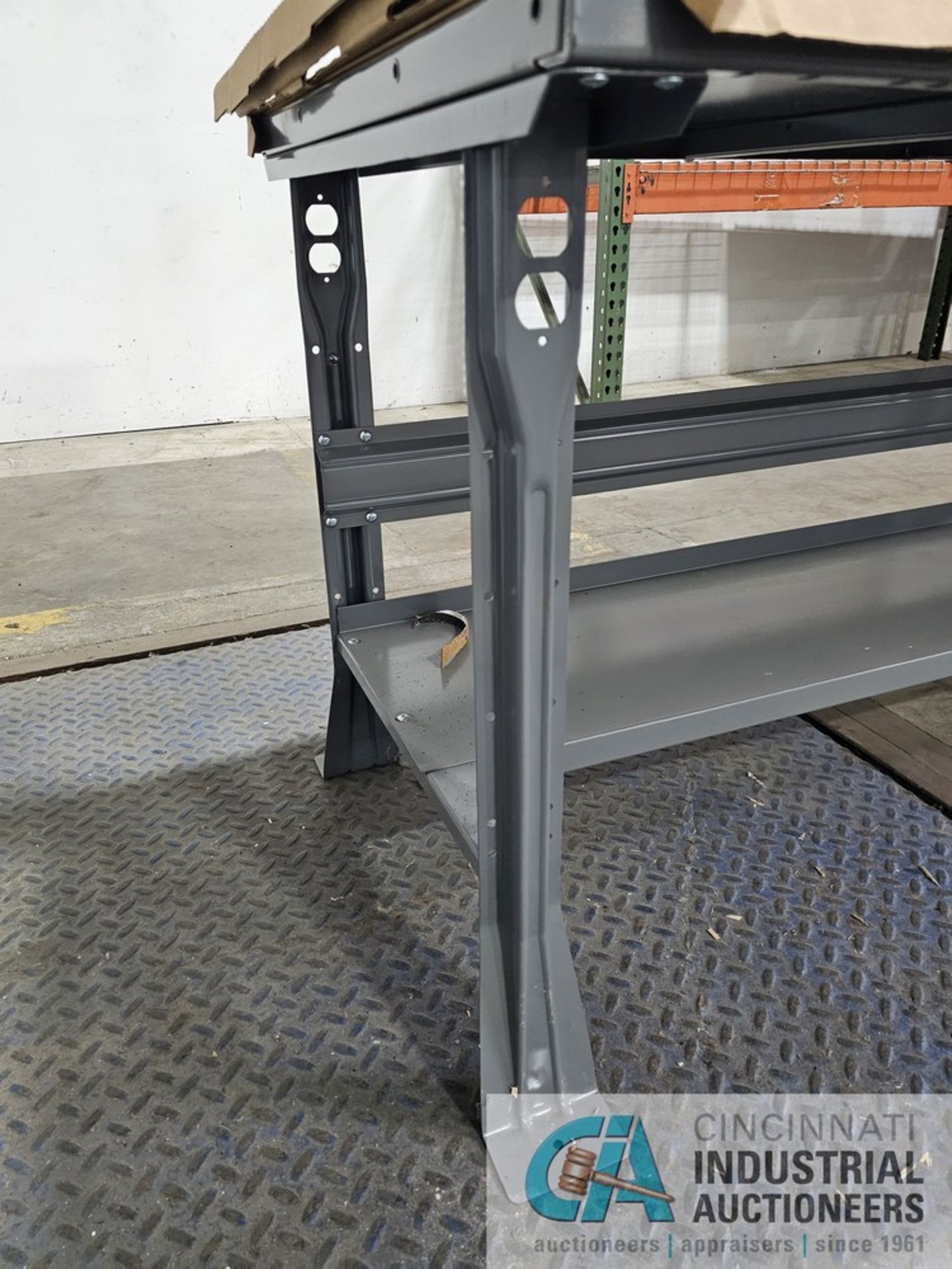 60" X 30" STEEL FRAME BENCH - Image 2 of 2