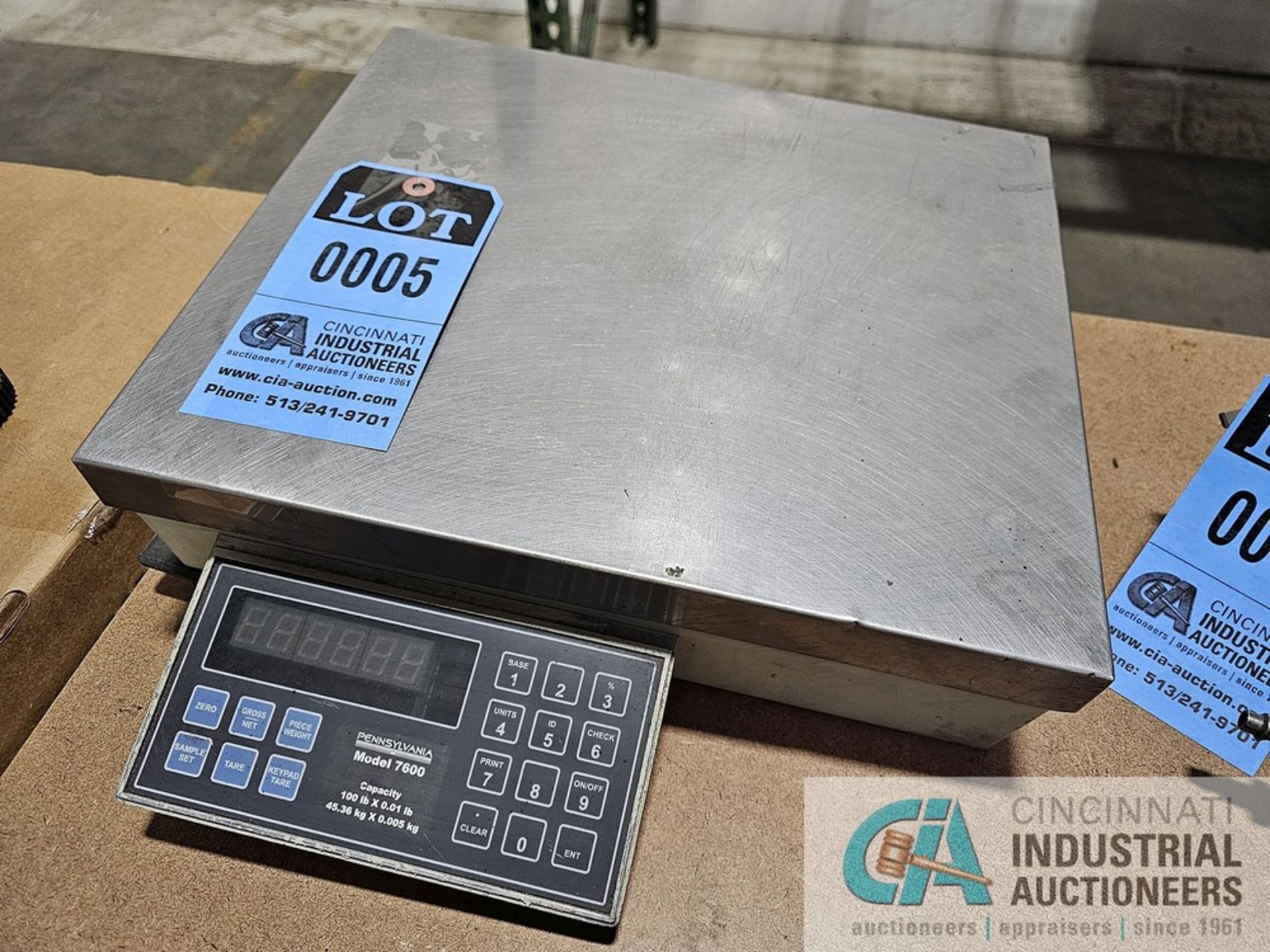 100 LB. PENNSYLVANIA 7600 DIGITAL SCALE