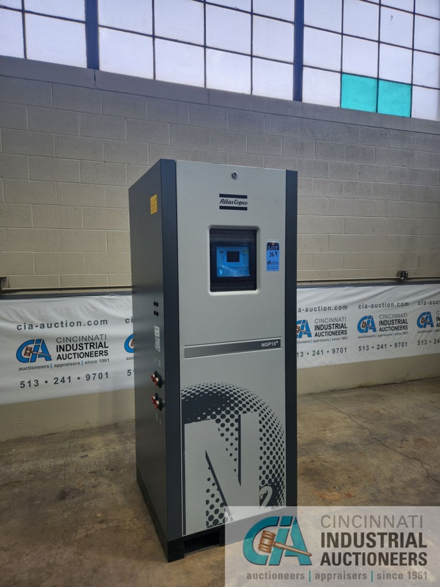 ****ATLAS COPCO MODEL NGP15+% NITROGEN GENERATOR; S/N API205726, (MANUFACTURED 2017 - NEVER PUT IN - Image 2 of 7