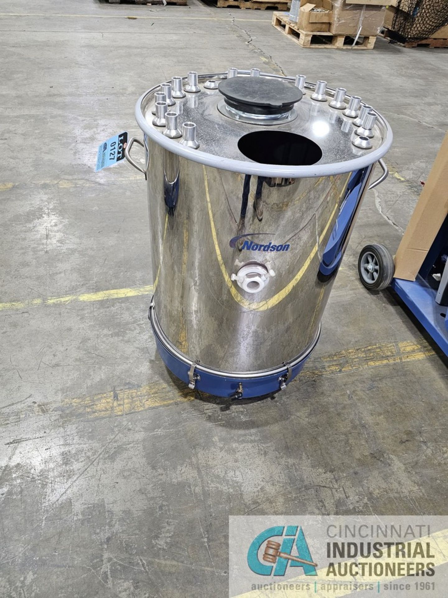 24" X 30" NORDSON STAINLESS STEEL HOPPER