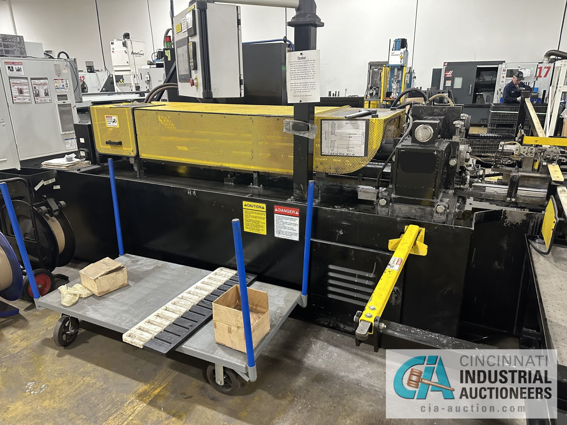 ****TESKER MODEL 230 THREAD ROLLER W/ AUTO LOAD AND UNLOAD; S/N 13888, MANUFACTURED 2013, NO - Bild 9 aus 14