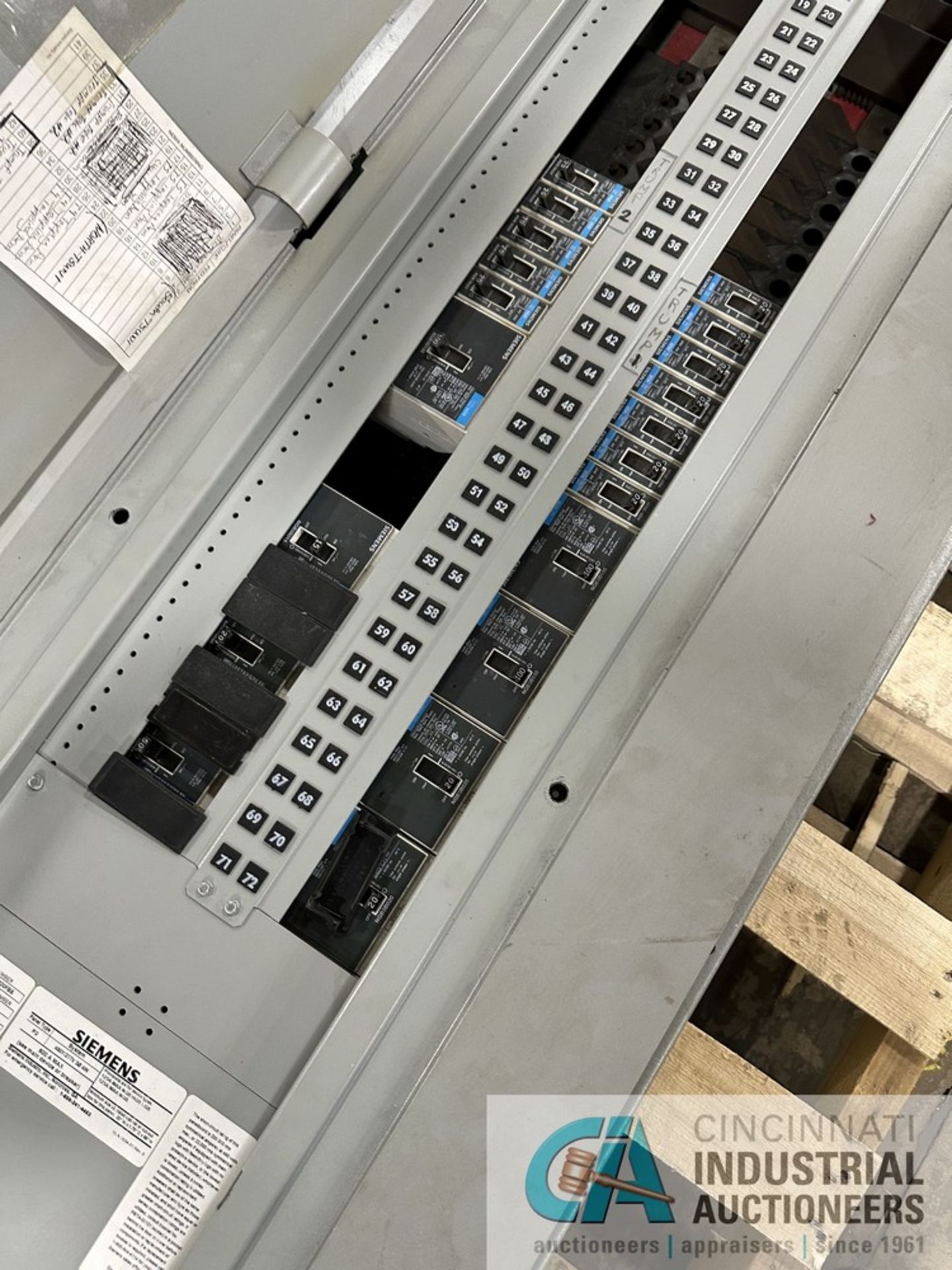 SEIMENS 600 AMP BREAKER PANEL - Image 3 of 4